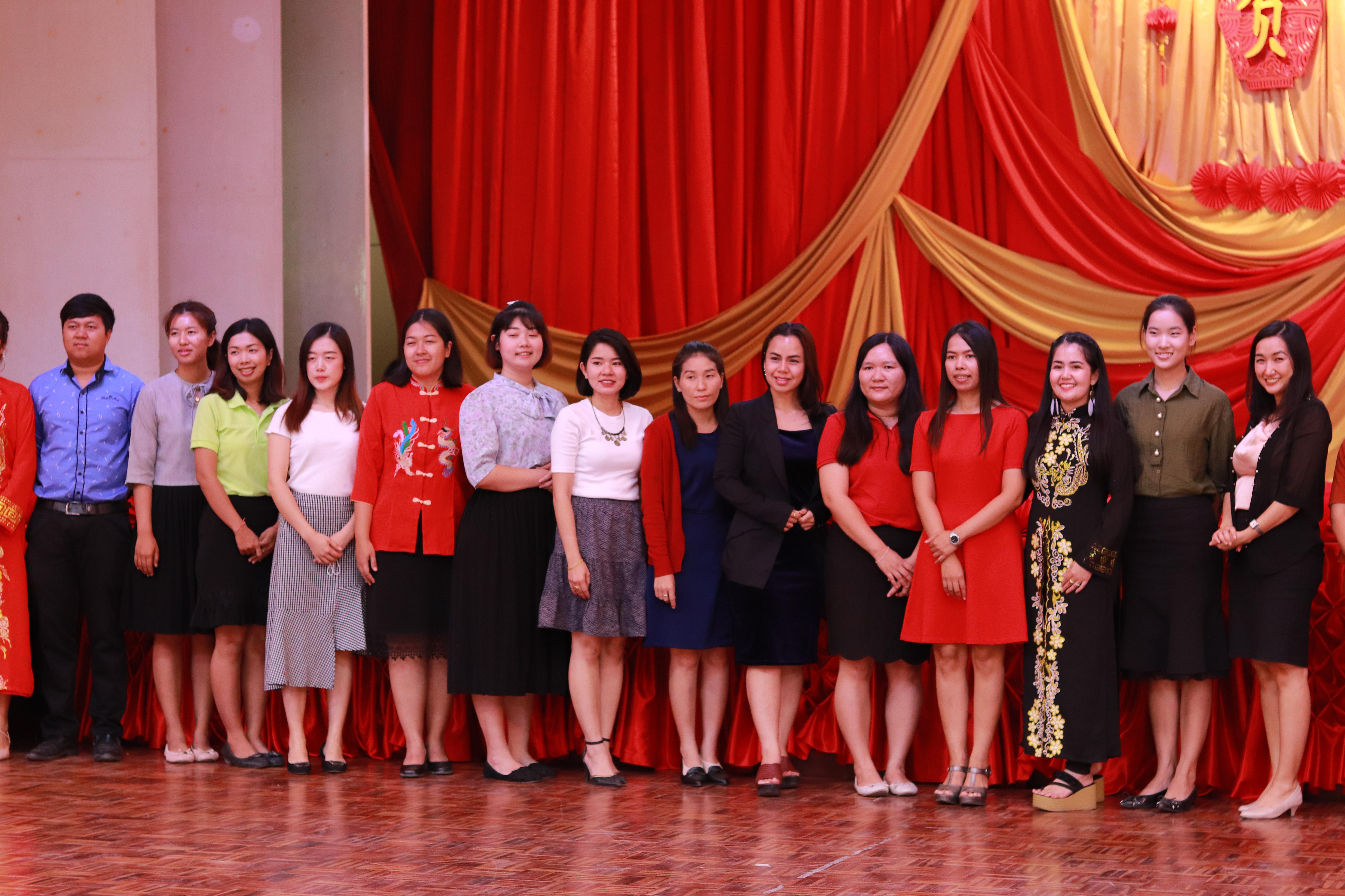 223. โครงการตรุษจีน ประจำปี 2562 วันที่ 20 กุมภาพันธ์ 2562 ที่หอประชุมรัตนอาภา มหาวิทยาลัยราชภัฏกำแพงเพชร จัดโดย โปรแกรมวิชาภาษาจีน คณะครุศาสตร์ ร่วมกับโปรแกรมวิชาภาษาจีน คณะมนุษยศาสตร์และสังคมศาสตร์