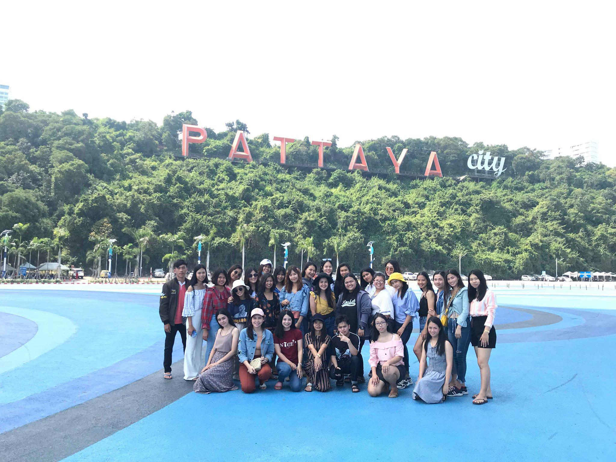 4. ศึกษาดูงานโปรแกรมวิชาภาษาจีน