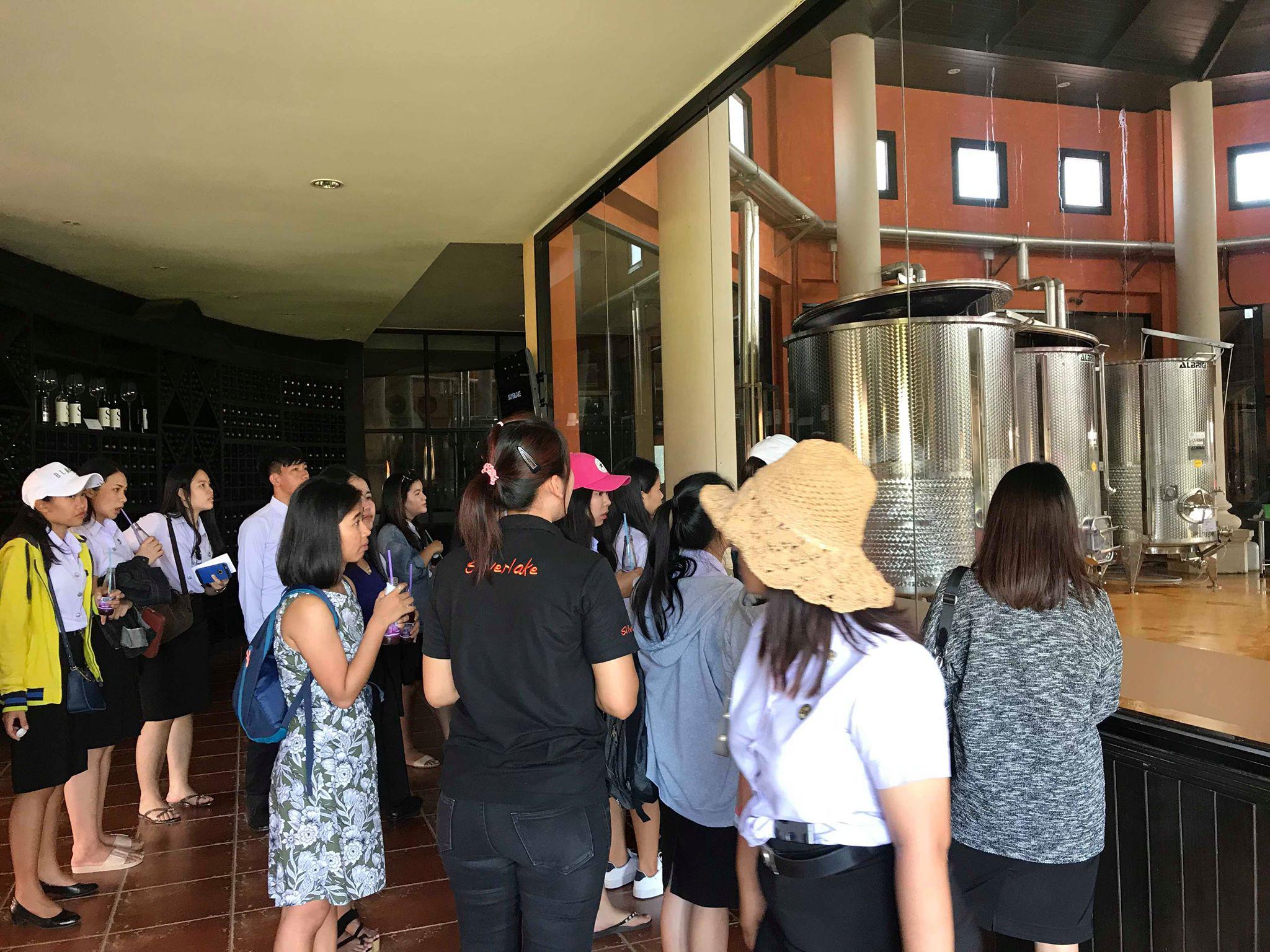 5. ศึกษาดูงานโปรแกรมวิชาภาษาจีน