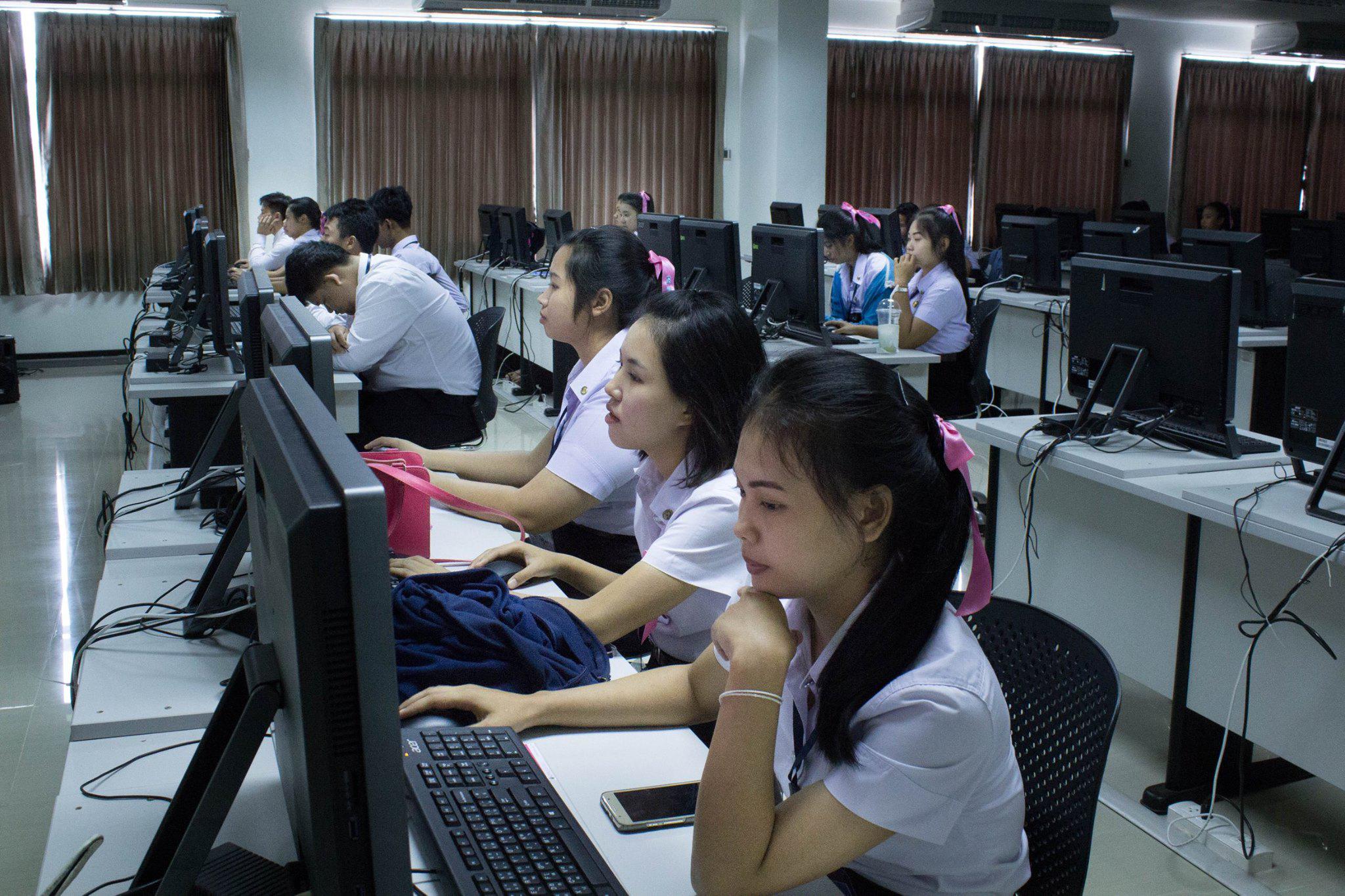 12. การอบรมเตรียมความพร้อมพื้นฐาน นักศึกษาชั้นปีที่ 1 รหัส 60 วันที่ 19 กรกฎาคม 2017