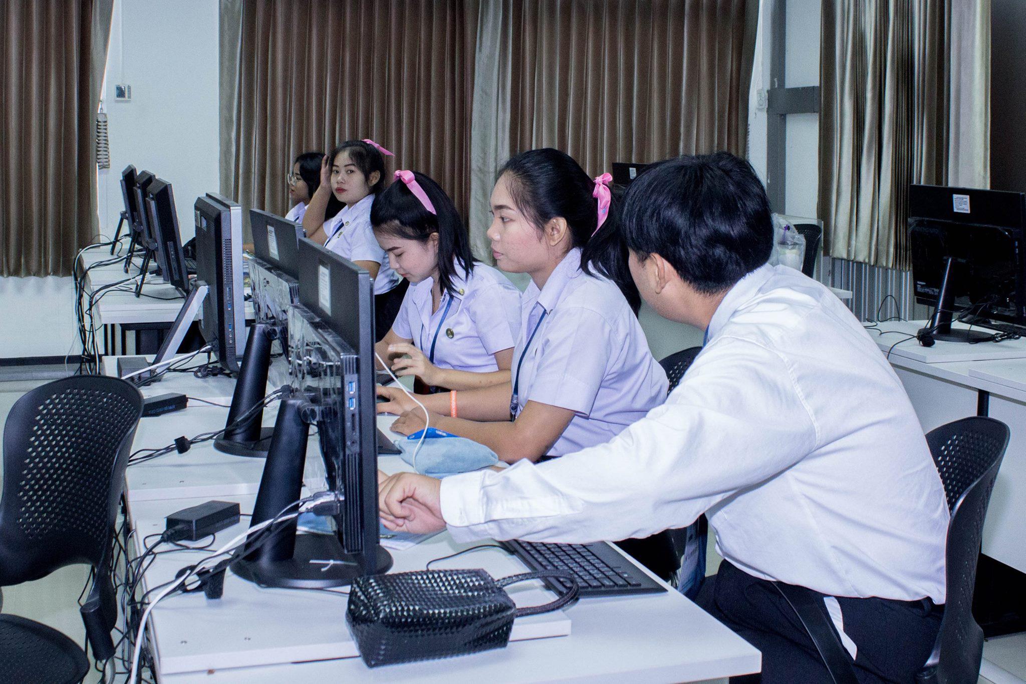 19. การอบรมเตรียมความพร้อมพื้นฐาน นักศึกษาชั้นปีที่ 1 รหัส 60 วันที่ 19 กรกฎาคม 2017