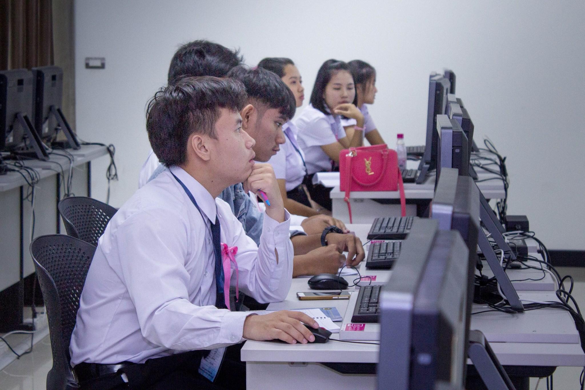 32. การอบรมเตรียมความพร้อมพื้นฐาน นักศึกษาชั้นปีที่ 1 รหัส 60 วันที่ 19 กรกฎาคม 2017