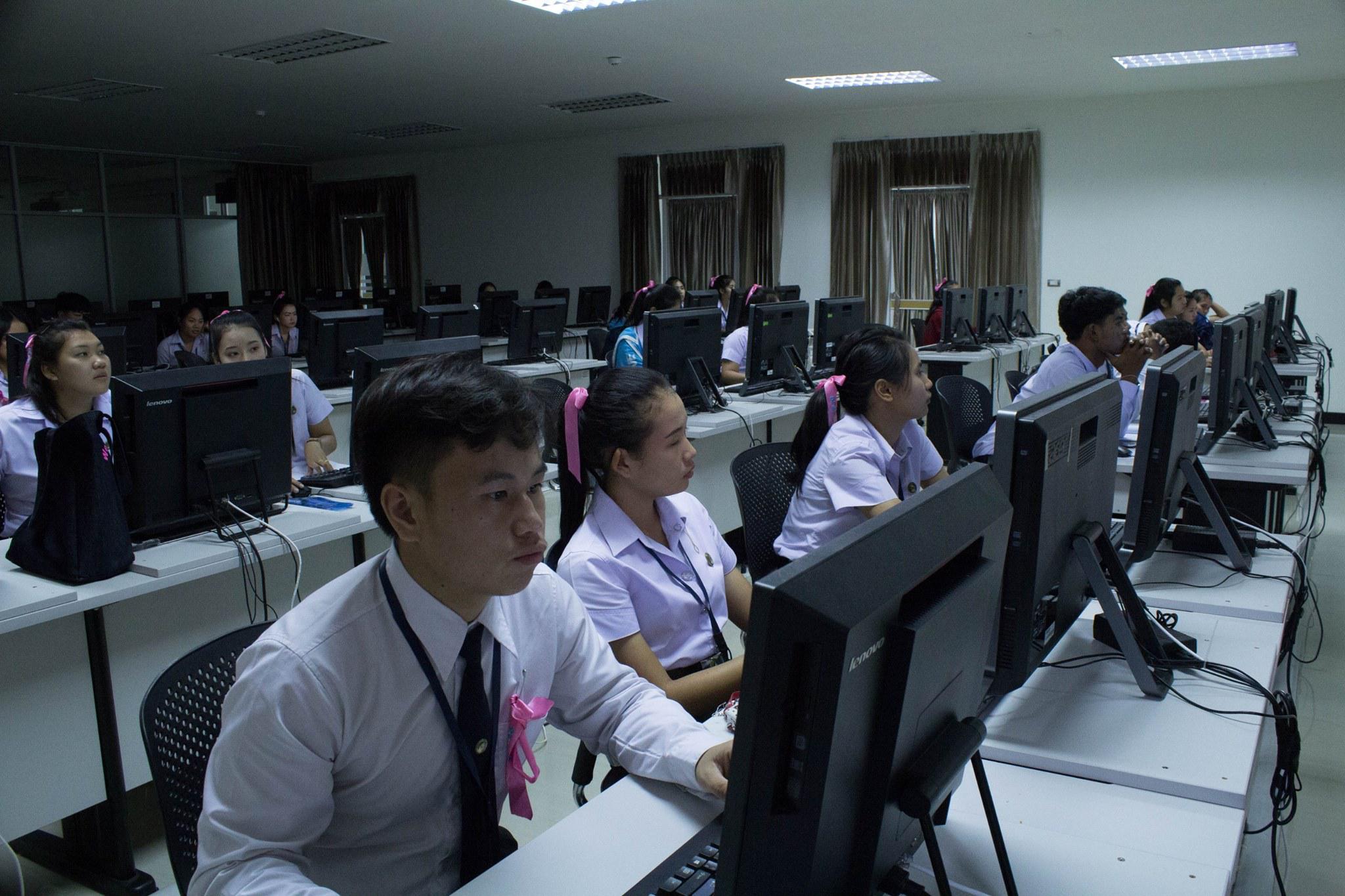 4. การอบรมเตรียมความพร้อมพื้นฐาน นักศึกษาชั้นปีที่ 1 รหัส 60 วันที่ 19 กรกฎาคม 2017