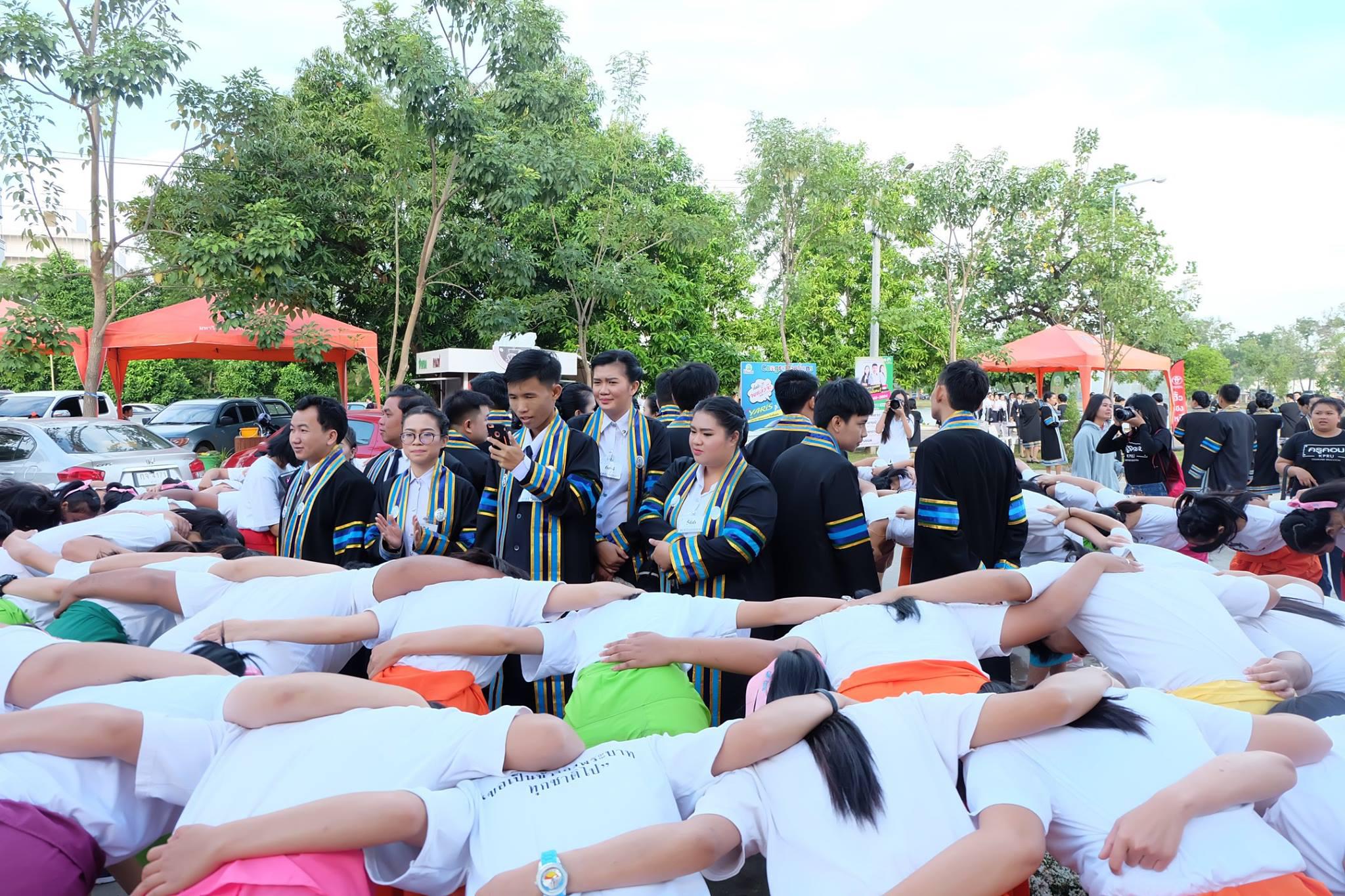 5.  ยินดีกับบัณฑิตใหม่ป้ายแดงโปรแกรมวิชาคอมพิวเตอร์ คณะครุศาสตร์ วันที่ 12 พฤศจิกายน 2017
