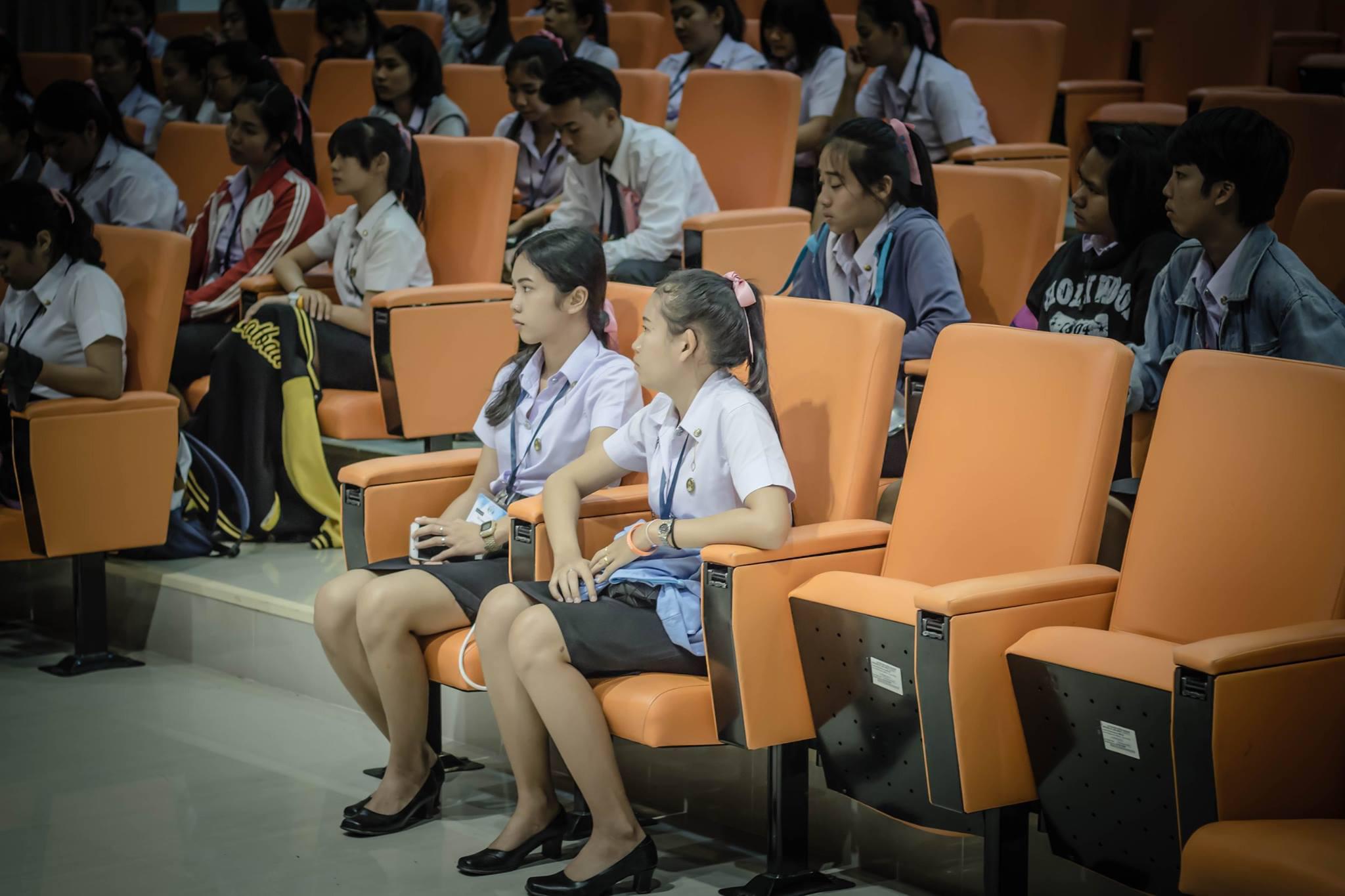 27. ประชุมนักศึกษา ประจำภาคเรียนที่ 2/2560 โปรแกรมวิชาคอมพิวเตอร์ ณ ห้องประชุมคุรุร่มสัก 2 วันที่ 16 พฤศจิกายน 2017 