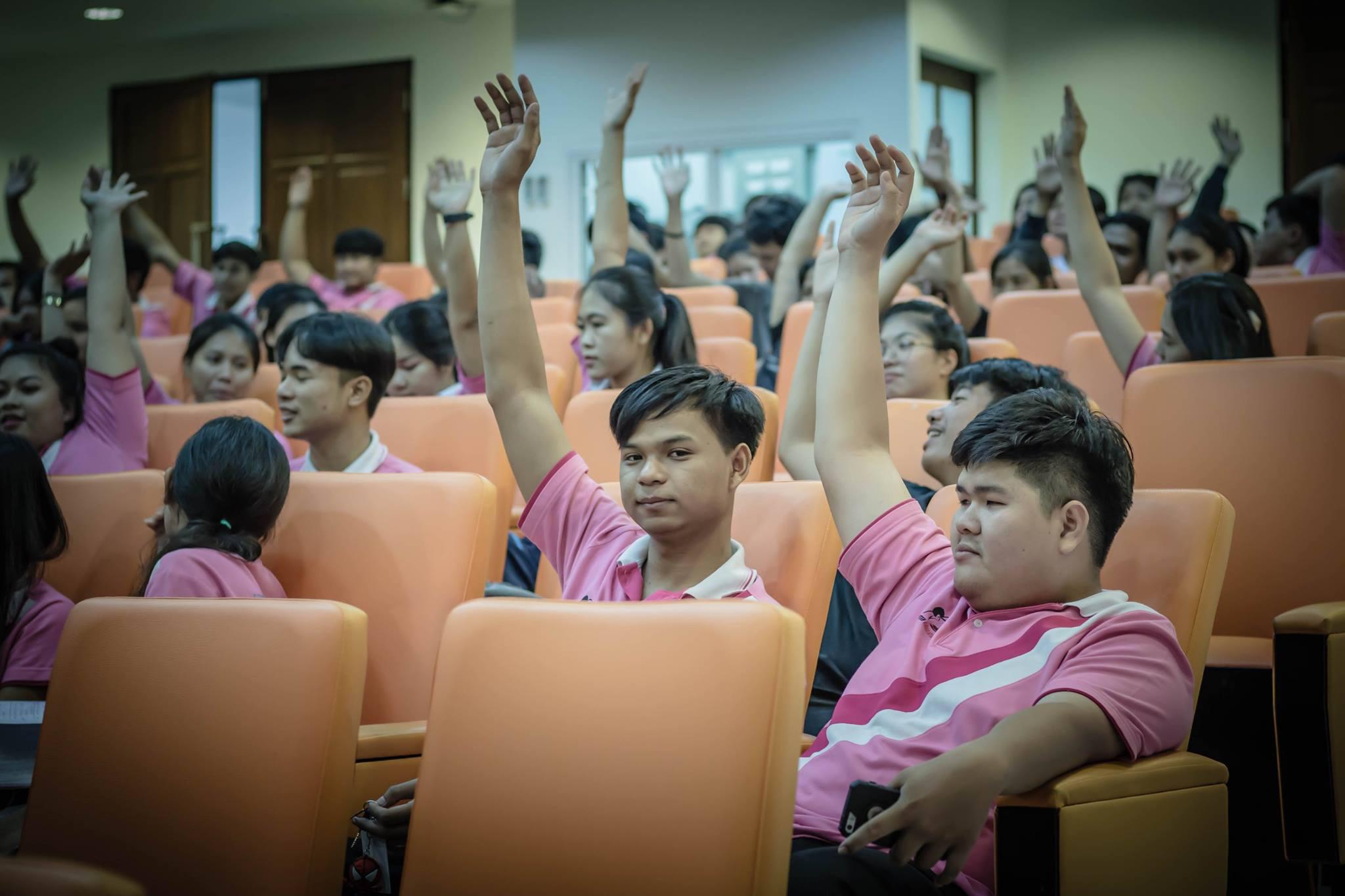 36. ประชุมนักศึกษา ประจำภาคเรียนที่ 2/2560 โปรแกรมวิชาคอมพิวเตอร์ ณ ห้องประชุมคุรุร่มสัก 2 วันที่ 16 พฤศจิกายน 2017 