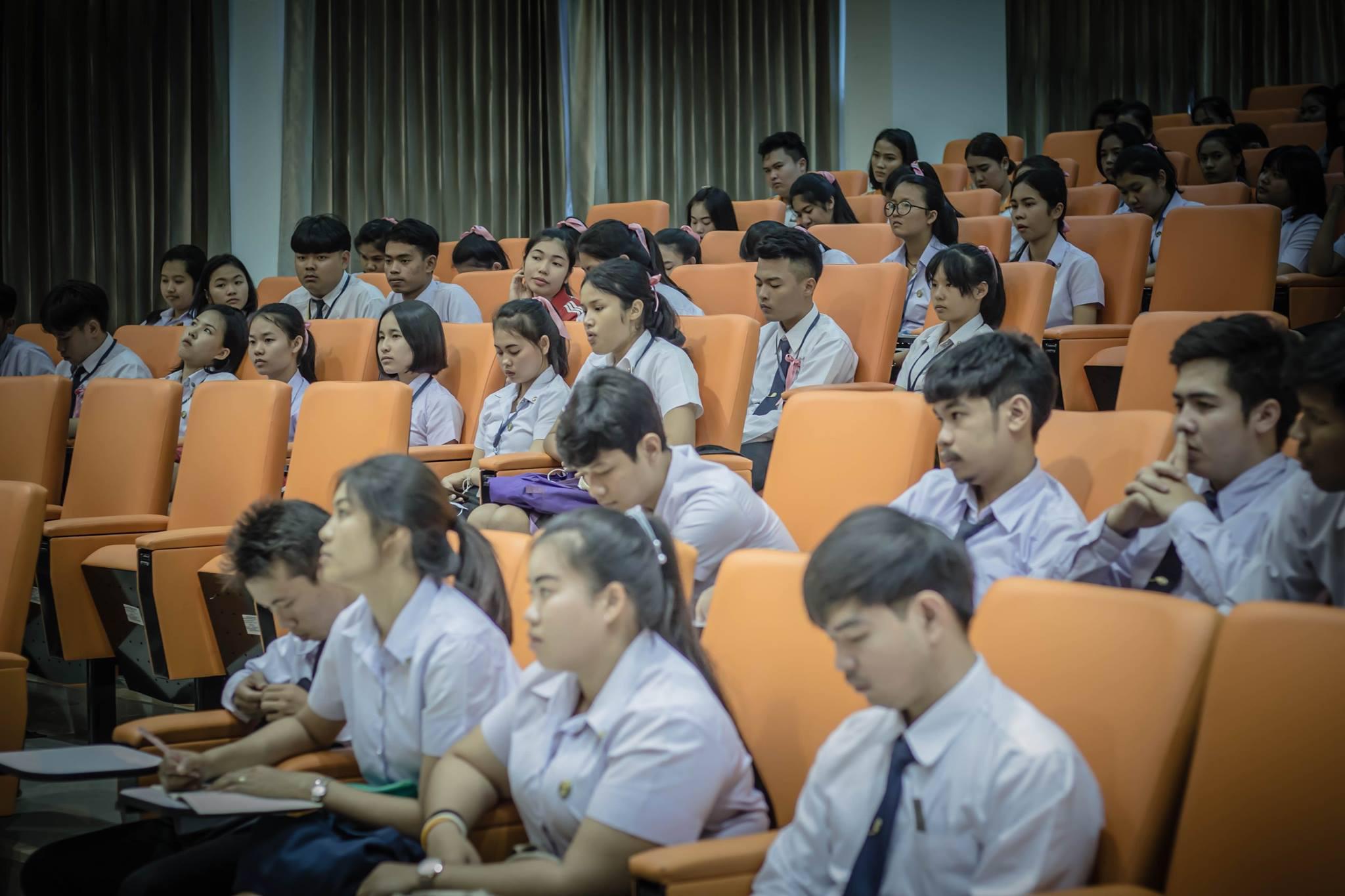 38. ประชุมนักศึกษา ประจำภาคเรียนที่ 2/2560 โปรแกรมวิชาคอมพิวเตอร์ ณ ห้องประชุมคุรุร่มสัก 2 วันที่ 16 พฤศจิกายน 2017 
