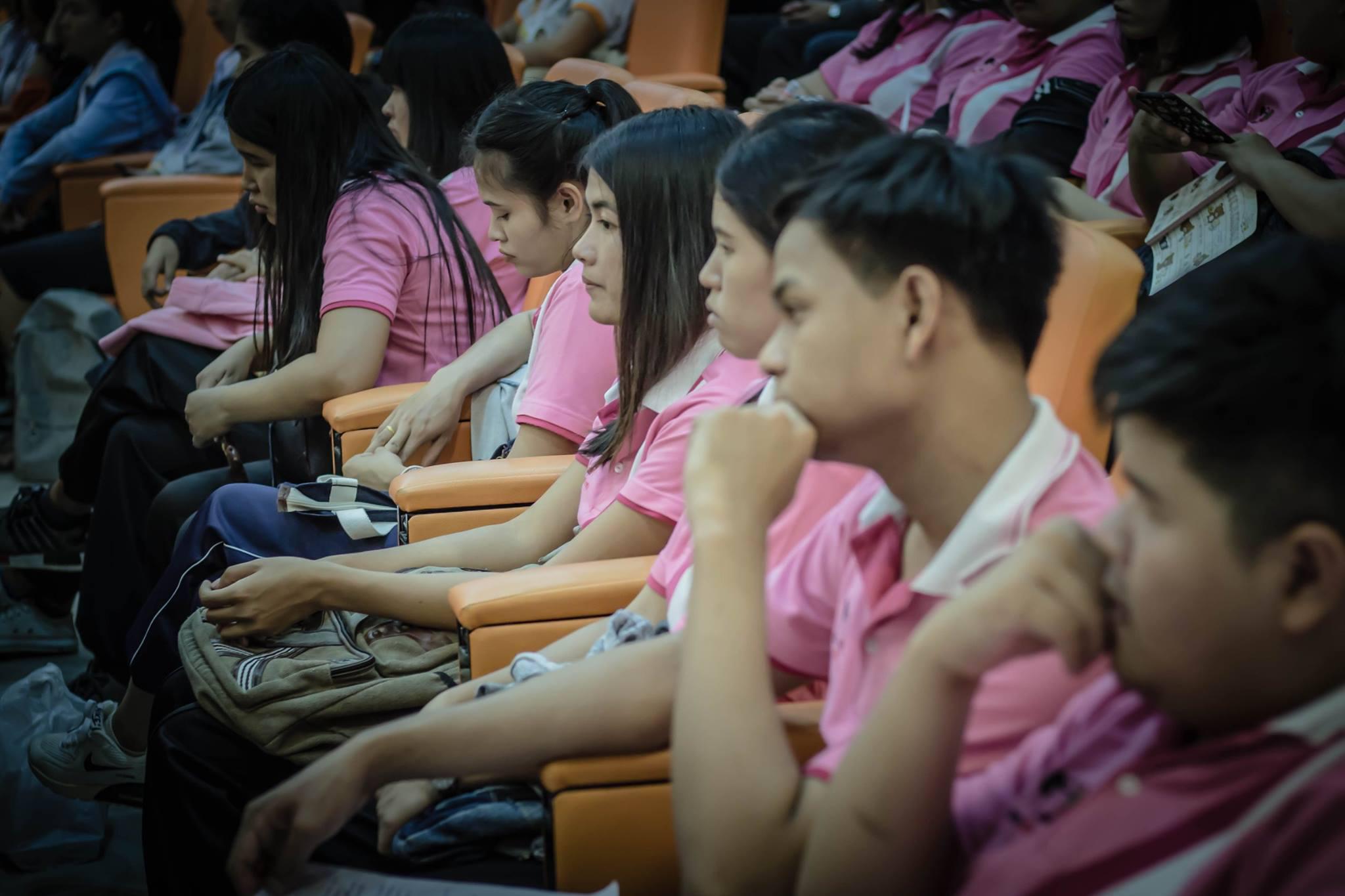 2. ประชุมนักศึกษา ประจำภาคเรียนที่ 2/2560 โปรแกรมวิชาคอมพิวเตอร์ ณ ห้องประชุมคุรุร่มสัก 2 วันที่ 16 พฤศจิกายน 2017 