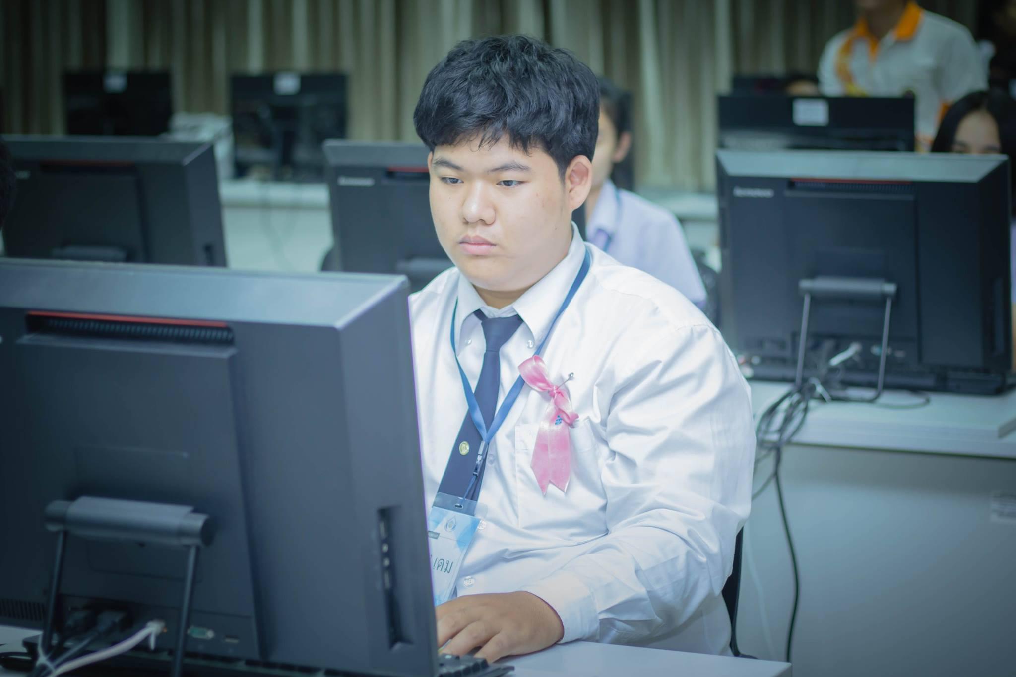 25. โครงการฝึกอมรมการใช้งาน google site นักศึกษาโปรแกรมวิชาคอมพิวเตอร์ ชั้นปีที่ 1 วันที่ 22 พฤศจิกายน 2017 
