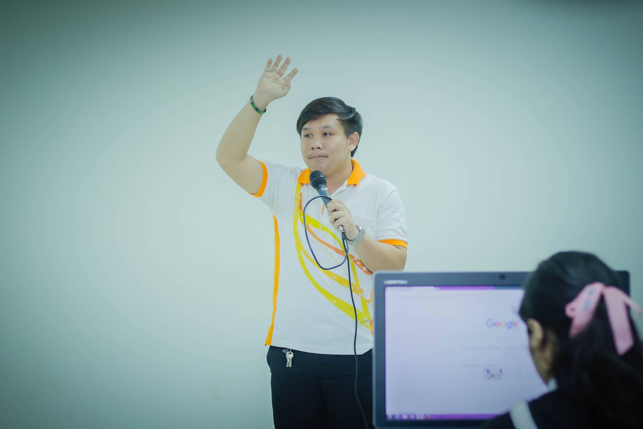 37. โครงการฝึกอมรมการใช้งาน google site นักศึกษาโปรแกรมวิชาคอมพิวเตอร์ ชั้นปีที่ 1 วันที่ 22 พฤศจิกายน 2017 