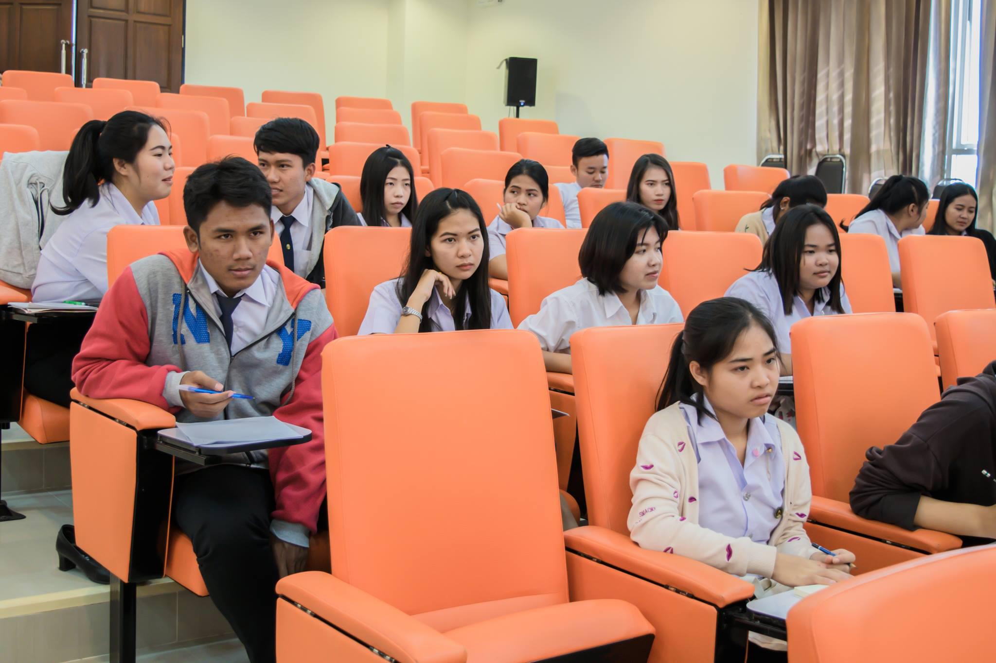 46. โครงการเตรียมความพร้อมสอบบรรจุวิชาเอก โปรแกรมวิชาคอมพิวเตอร์ ชั้นปีที่ 4-5 วันที่ 20 - 21 มกราคม 2018
