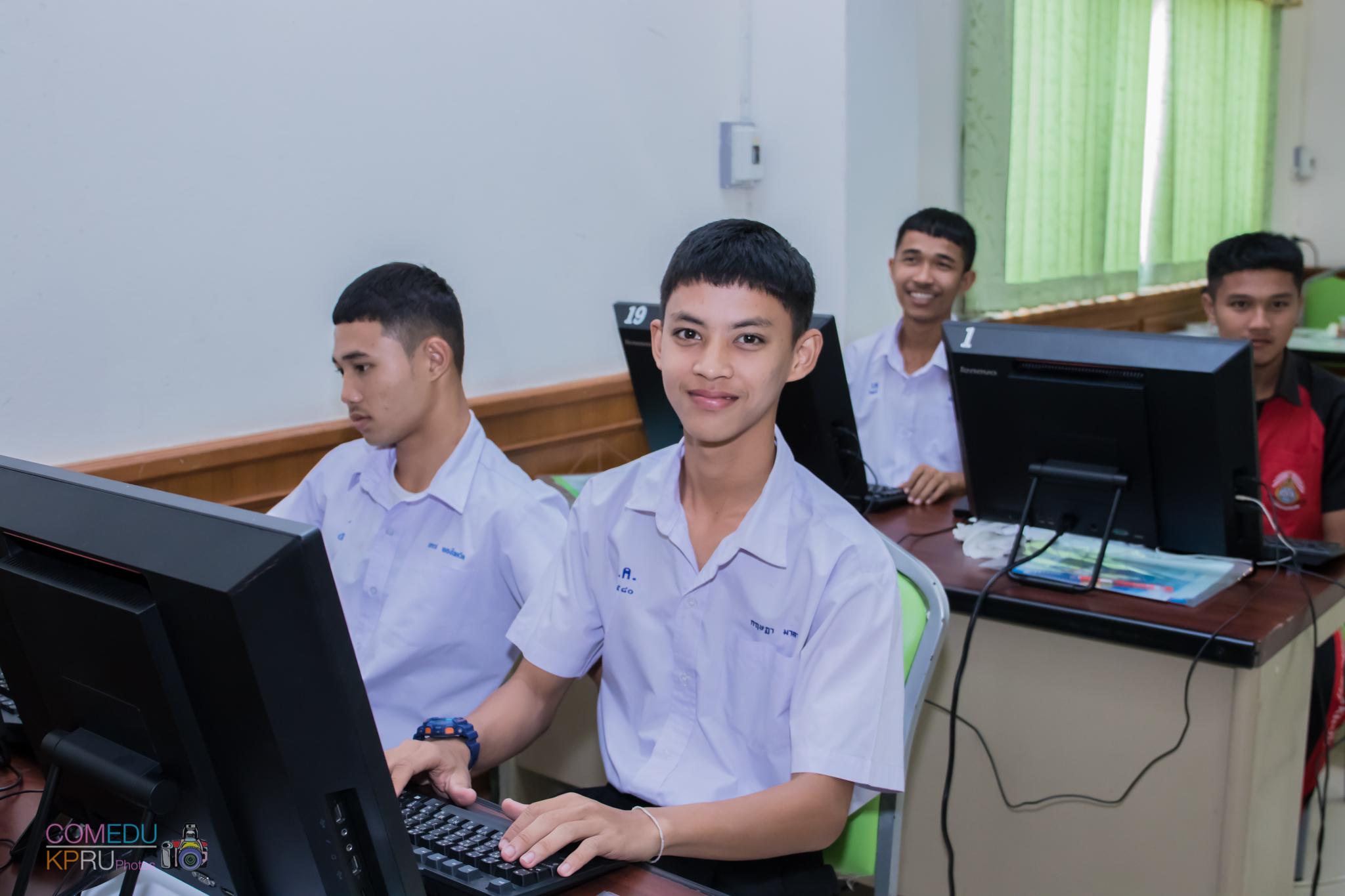 55. โครงการอบรมเชิญปฏิบัติการทักษะคอมพิวเตอร์เพื่อการศึกษา ประจำปี 2561 ระหว่างวันที่ 20-22 กุมภาพันธ์ 2561 ณ องค์การบริหารส่วนตำบลวังแขม อ.คลองขลุง จ.กำแพงเพชร