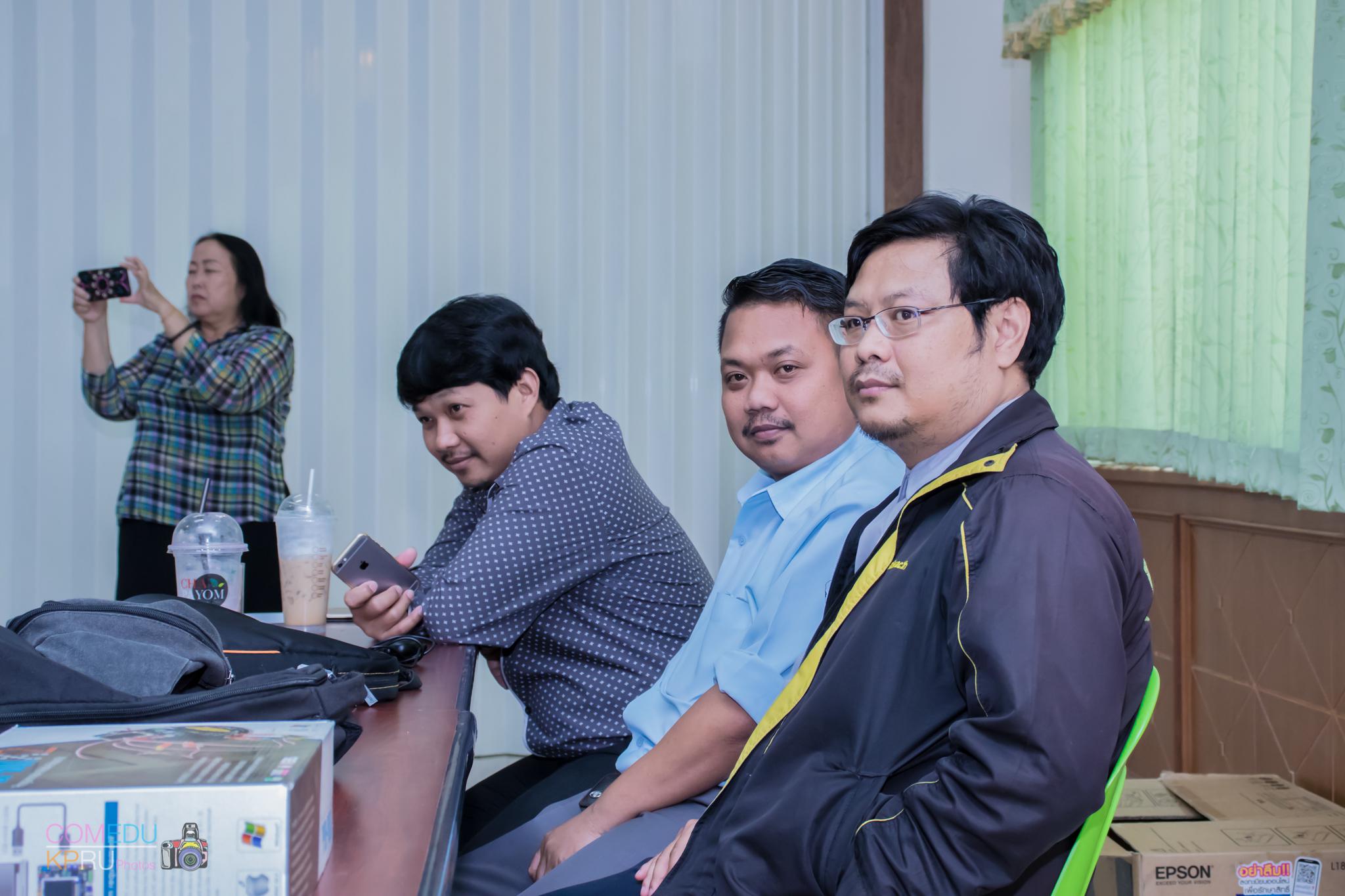 165. โครงการอบรมเชิญปฏิบัติการทักษะคอมพิวเตอร์เพื่อการศึกษา ประจำปี 2561 ระหว่างวันที่ 20-22 กุมภาพันธ์ 2561 ณ องค์การบริหารส่วนตำบลวังแขม อ.คลองขลุง จ.กำแพงเพชร