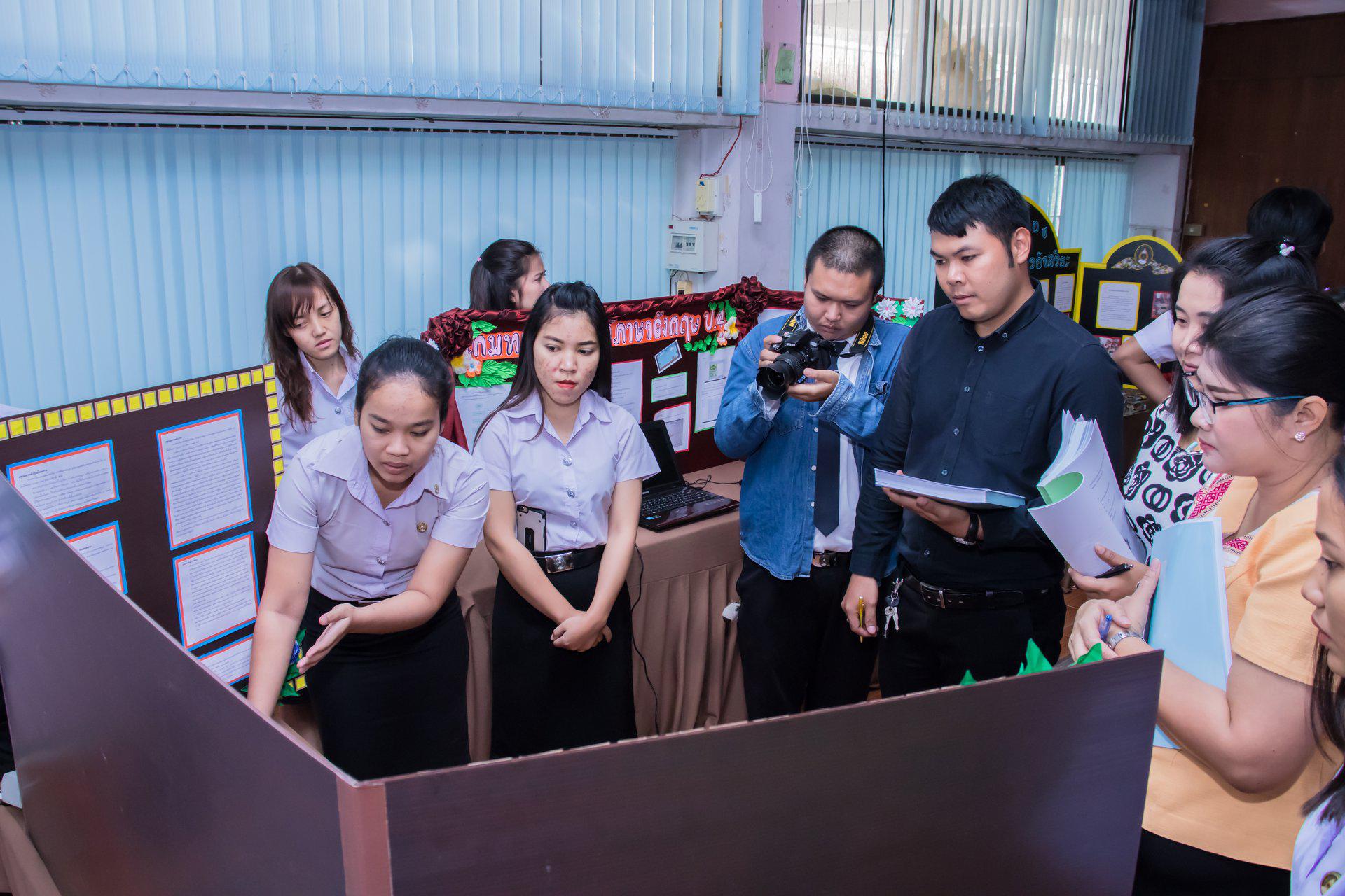 37. นิทรรศการโครงงานคอมพิวเตอร์  นักศึกษาโปรแกรมวิชาคอมพิวเตอร์ ชั้นปีที่ 4 วันที่ 3 มีนาคม 2018