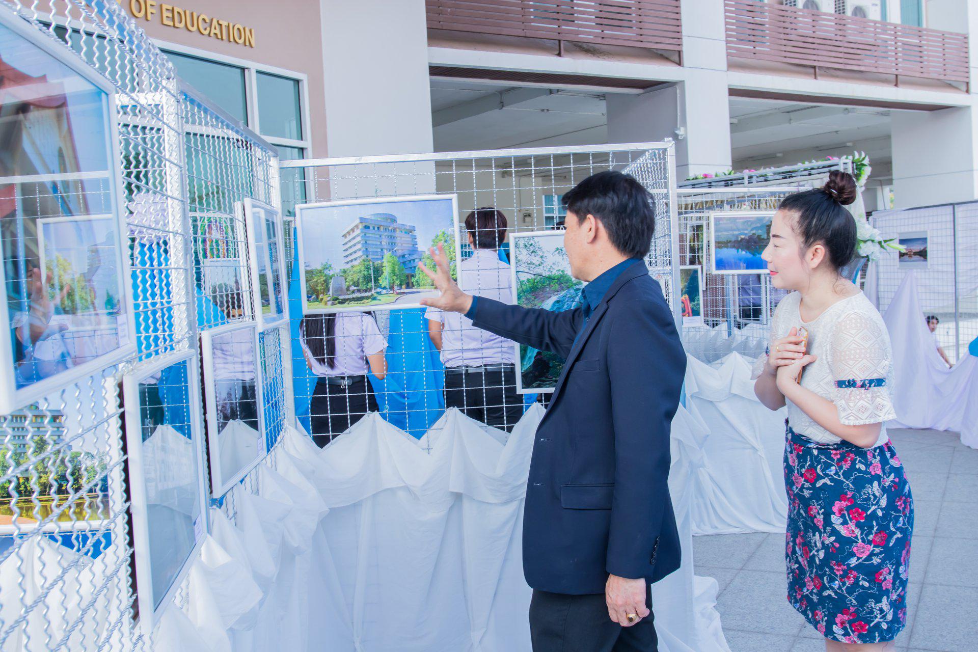 9. นิทรรศการภาพถ่ายและหนังสั้น ผลงานนักศึกษาชั้นปีที่ 4  โปรแกรมวิชาคอมพิวเตอร์ วันที่ 7 มีนาคม 2018