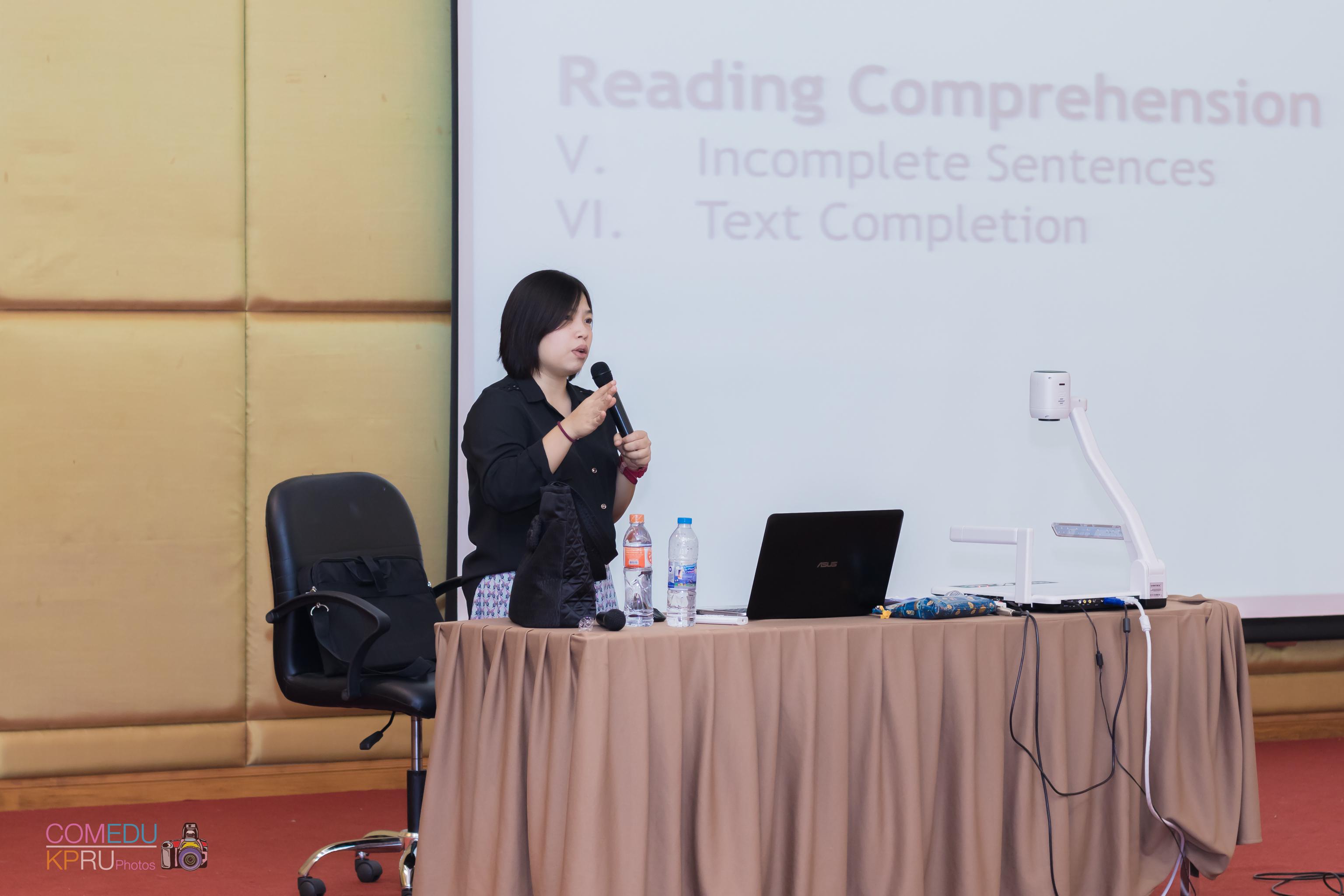 8. อบรมทักษะภาษาอังกฤษ TOEIC นักศึกษาชั้นปีที่ 5 โปรแกรมวิชาคอมพิวเตอร์ วันที่ 20 มีนาคม 2018