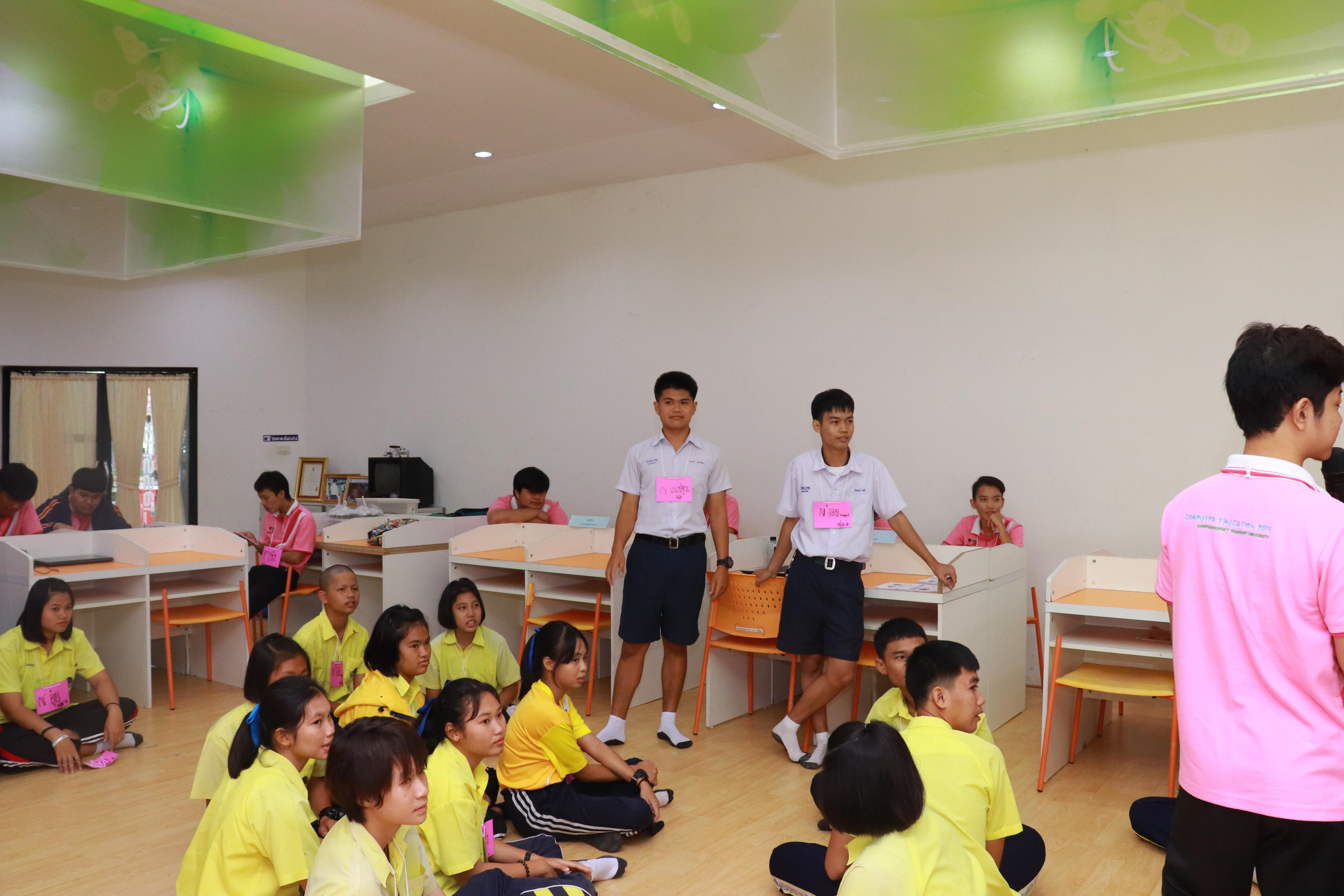 223. โครงการอบรมเชิงปฏิบัติการการพัฒนาโครงงานคอมพิวเตอร์ ด้วยระบบสมองกลฝังตัวและการเขียนโปรแกรมคอมพิวเตอร์  1-3 สิงหาคม 2561 ณ โรงเรียนองค์การบริหารส่วนจังหวัดกำแพงเพชร