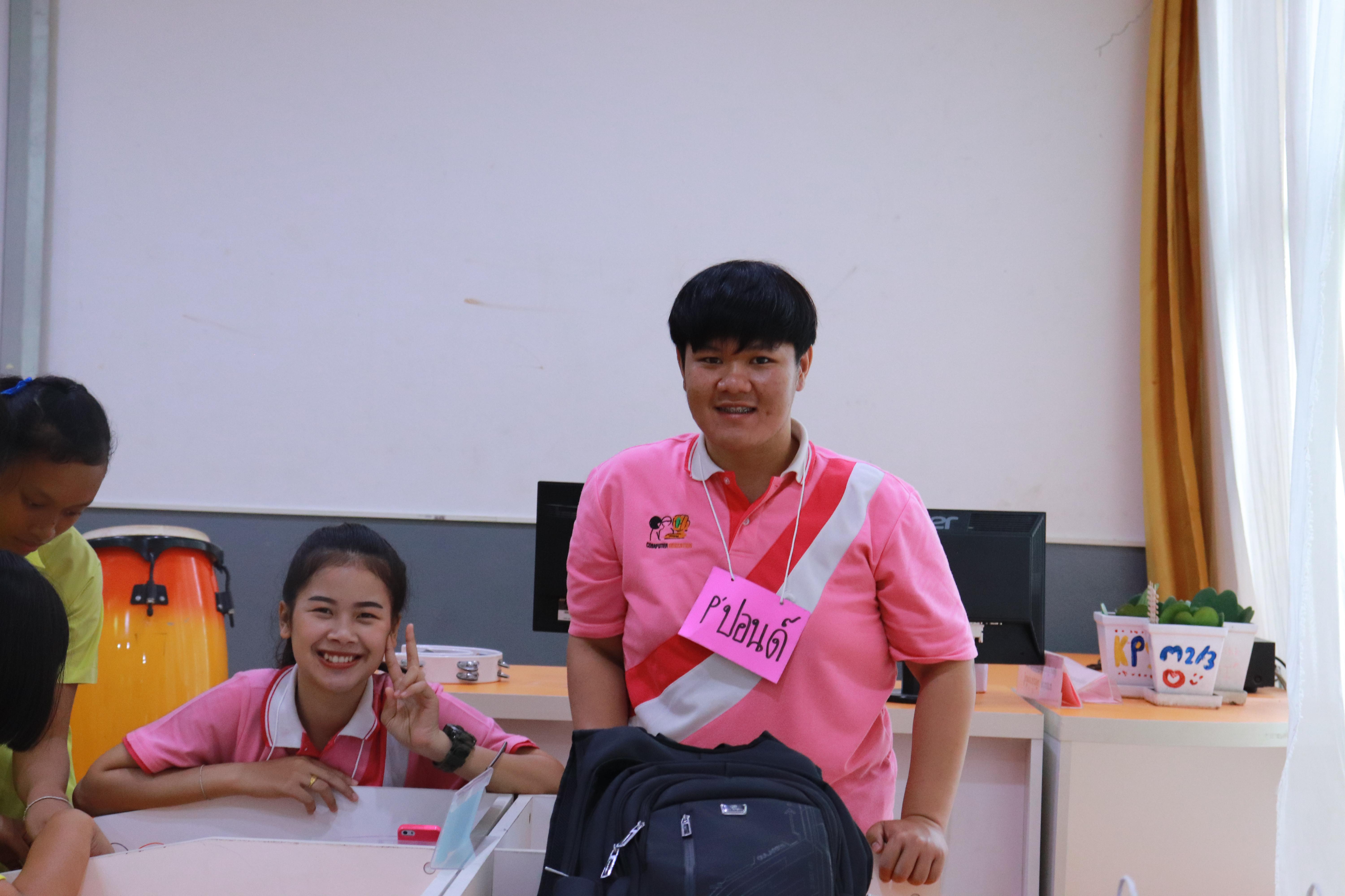 337. โครงการอบรมเชิงปฏิบัติการการพัฒนาโครงงานคอมพิวเตอร์ ด้วยระบบสมองกลฝังตัวและการเขียนโปรแกรมคอมพิวเตอร์  1-3 สิงหาคม 2561 ณ โรงเรียนองค์การบริหารส่วนจังหวัดกำแพงเพชร
