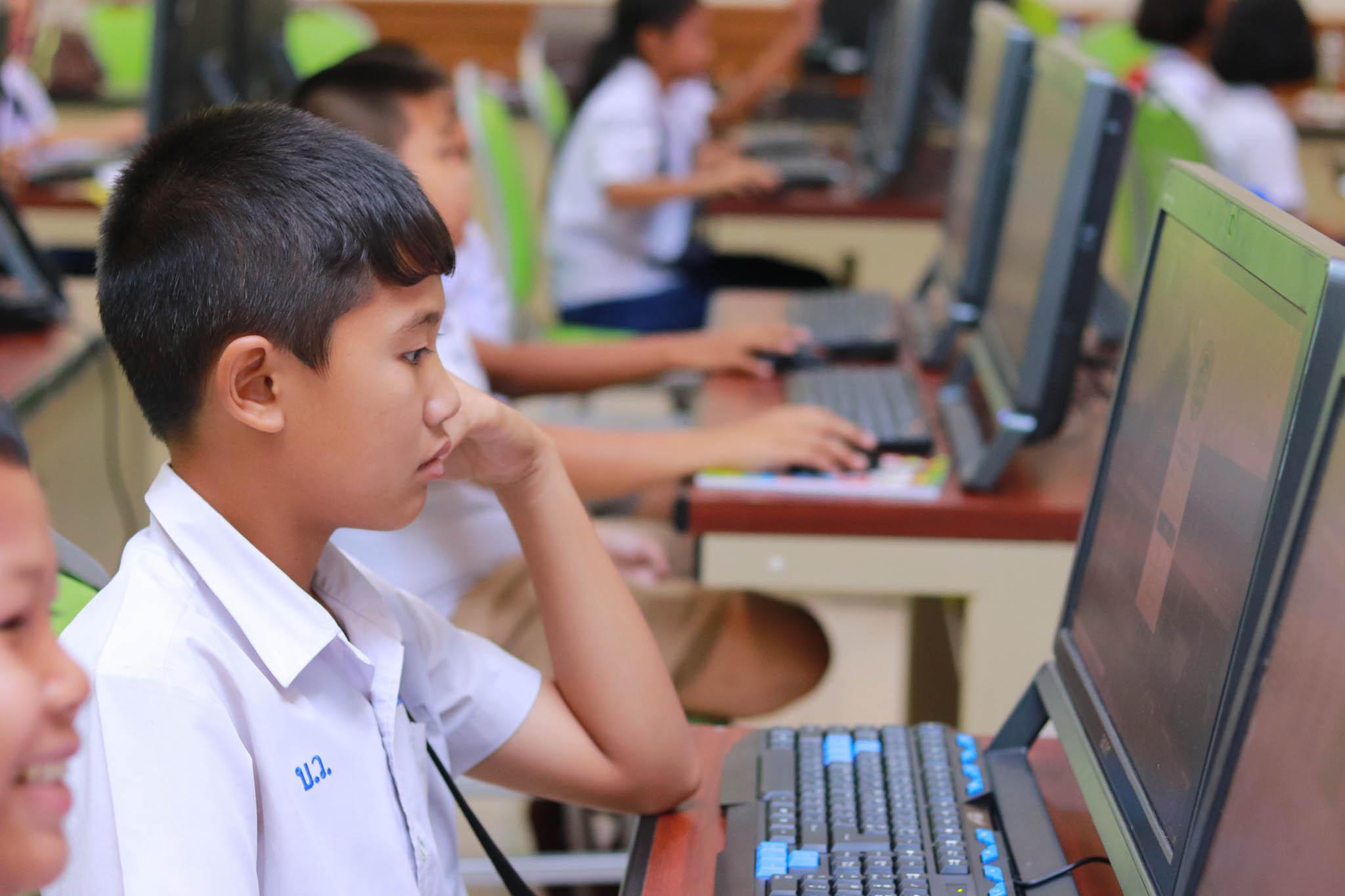 31. โครงการอบรมเชิงปฏิบัติการทักษะคอมพิวเตอร์เพื่อการศึกษา ประจำปี 2562 ระหว่างวันที่ 25-27 กุมภาพันธ์ 2562 ณ ห้องประชุมสภาองค์การบริหารส่วนตำบลวังแขม