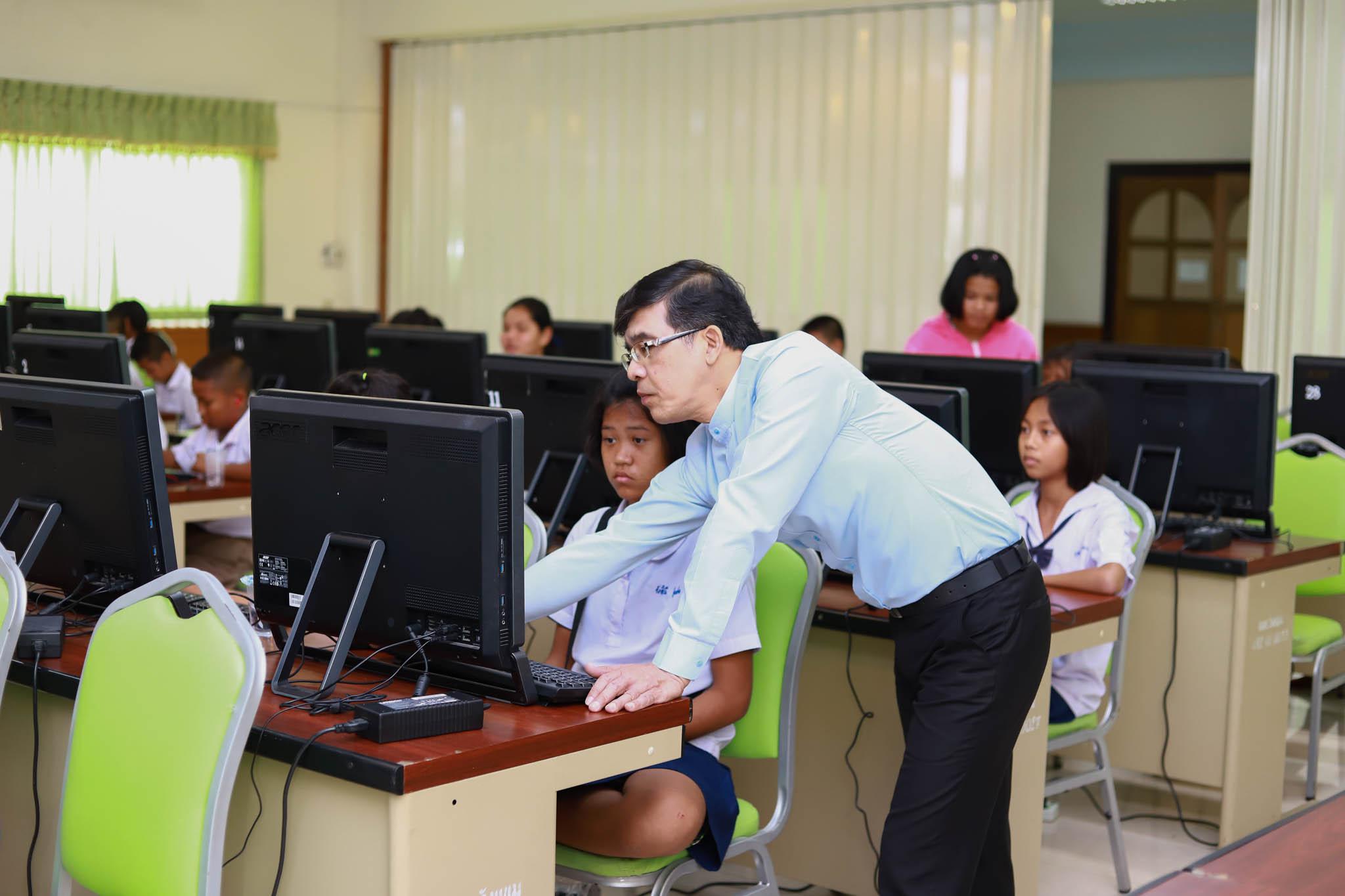 43. โครงการอบรมเชิงปฏิบัติการทักษะคอมพิวเตอร์เพื่อการศึกษา ประจำปี 2562 ระหว่างวันที่ 25-27 กุมภาพันธ์ 2562 ณ ห้องประชุมสภาองค์การบริหารส่วนตำบลวังแขม