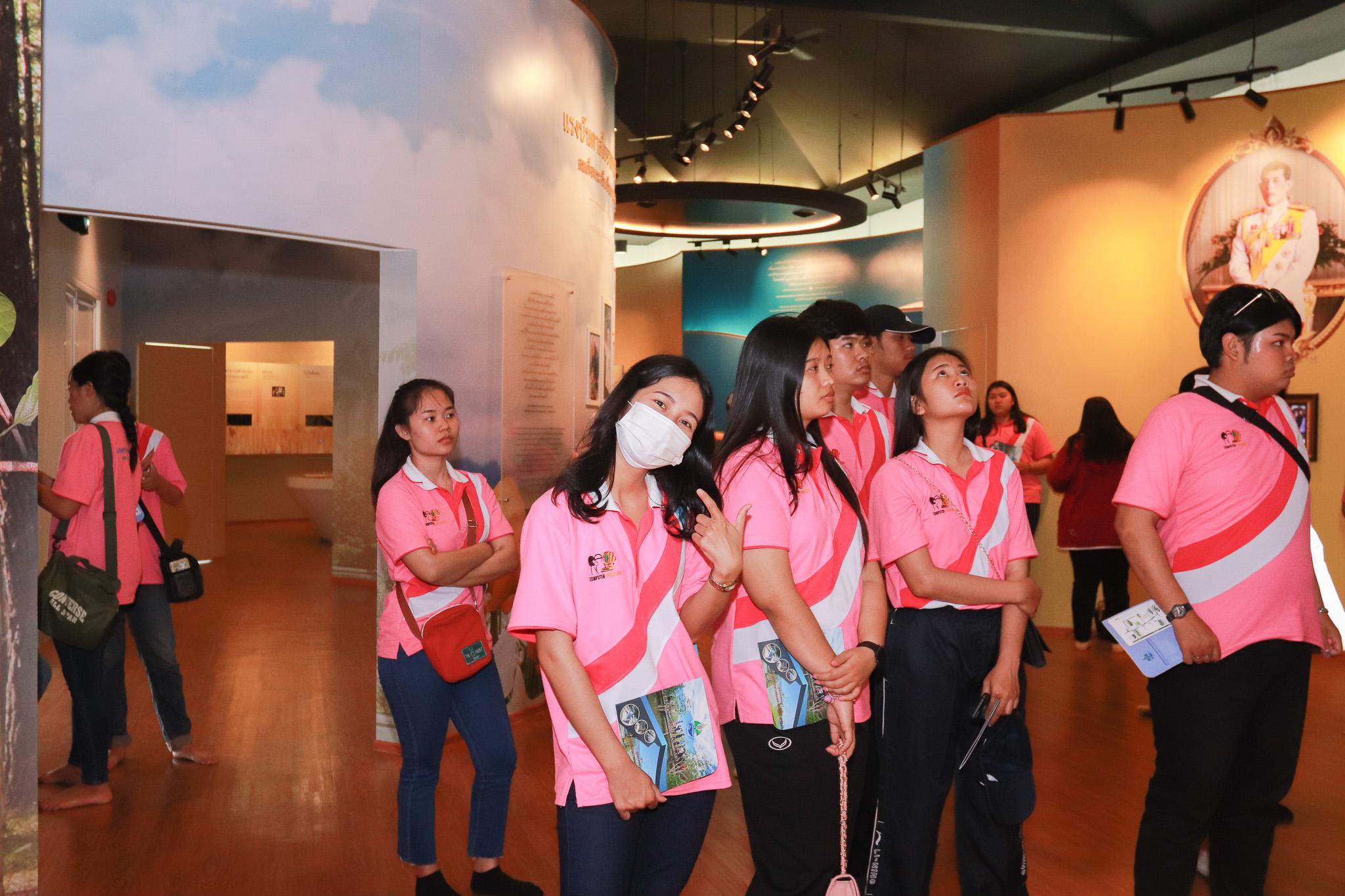 89. โครงการศึกษาดูงานการเรียนการสอนโปรแกรมวิชาคอมพิวเตอร์ วันที่ 7-9 มีนาคม 2562 ณ อุทยานสิ่งแวดล้อมนานาชาติสิรินธร และ