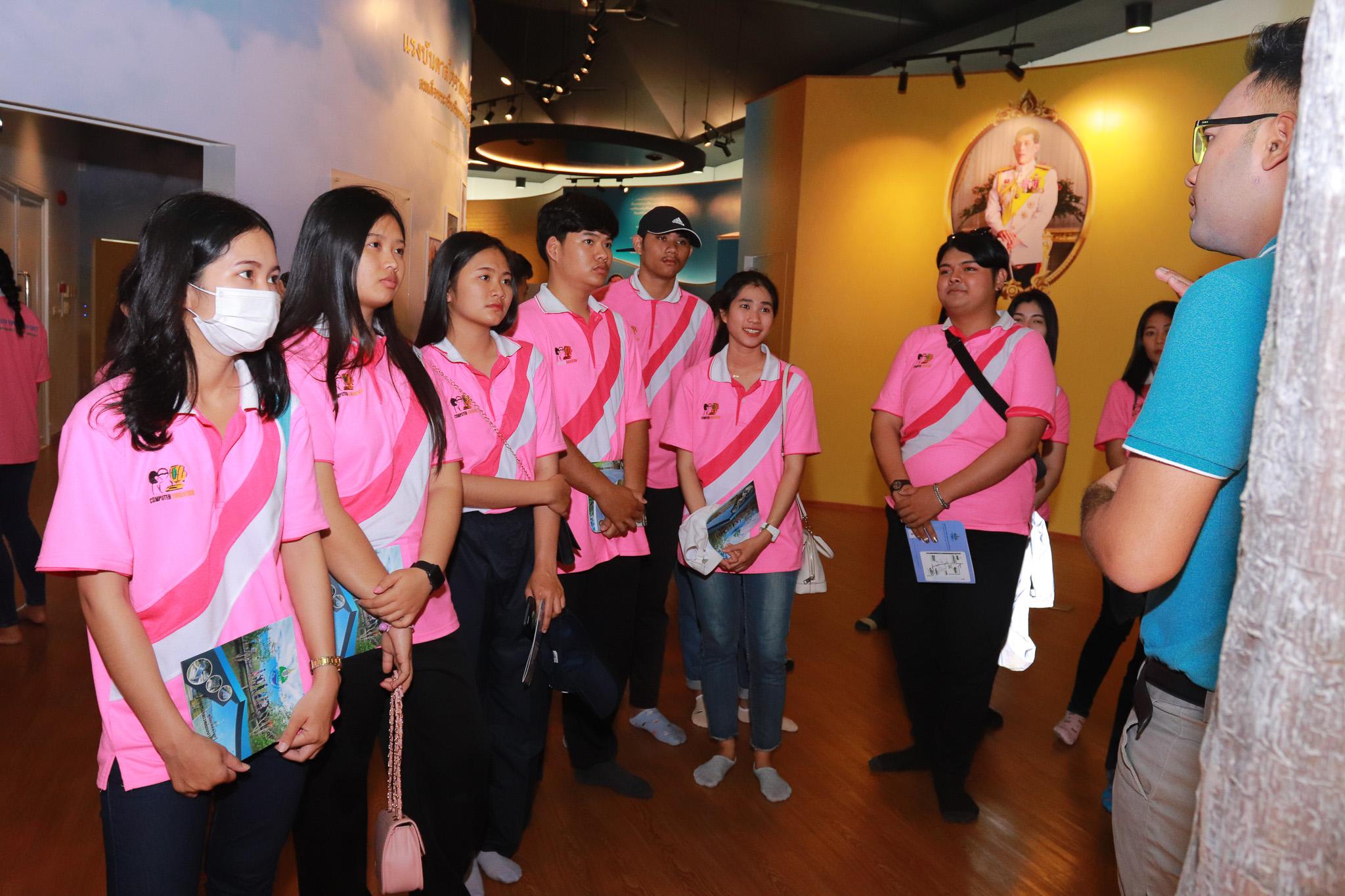 93. โครงการศึกษาดูงานการเรียนการสอนโปรแกรมวิชาคอมพิวเตอร์ วันที่ 7-9 มีนาคม 2562 ณ อุทยานสิ่งแวดล้อมนานาชาติสิรินธร และ