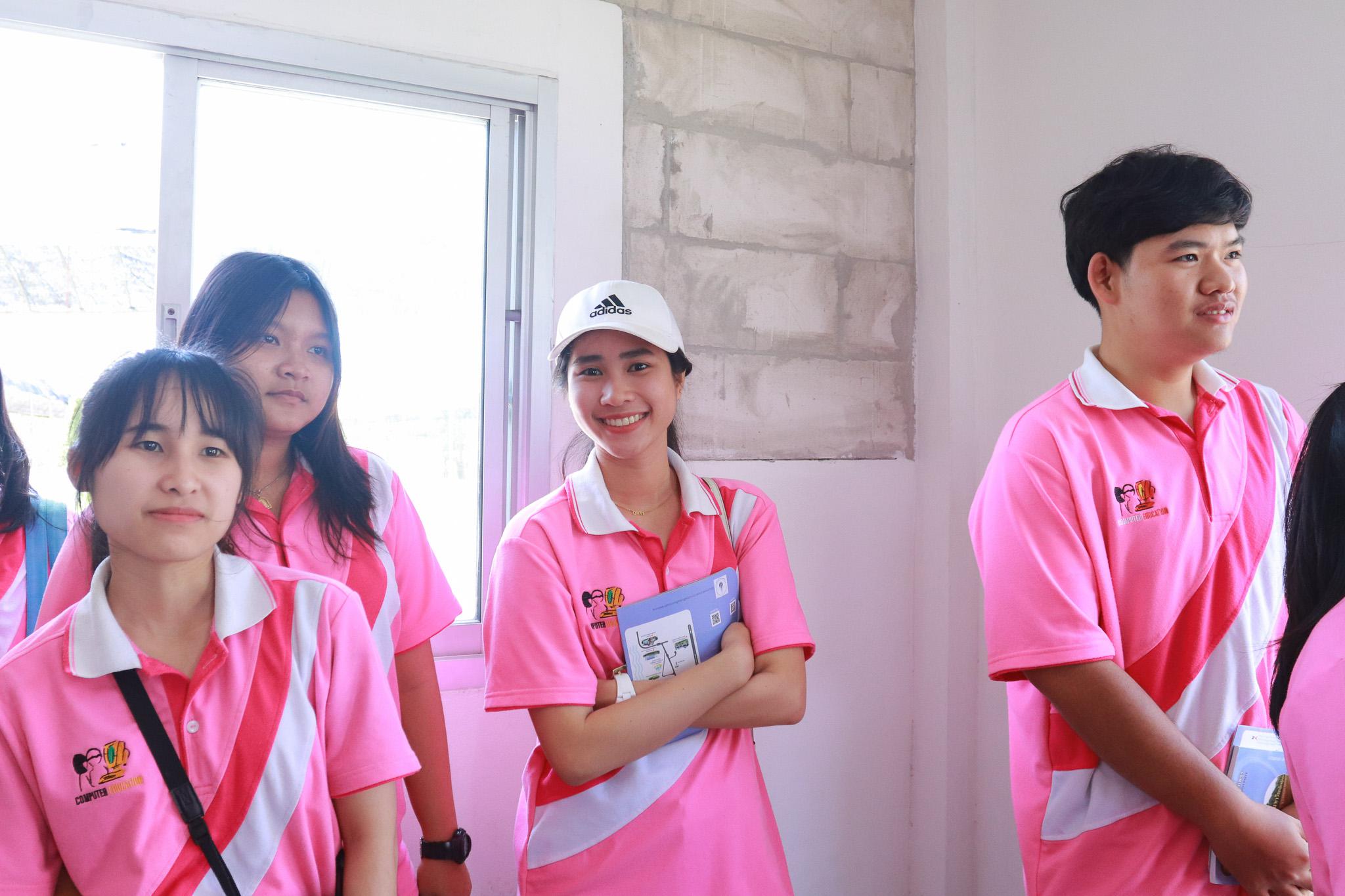 121. โครงการศึกษาดูงานการเรียนการสอนโปรแกรมวิชาคอมพิวเตอร์ วันที่ 7-9 มีนาคม 2562 ณ อุทยานสิ่งแวดล้อมนานาชาติสิรินธร และ