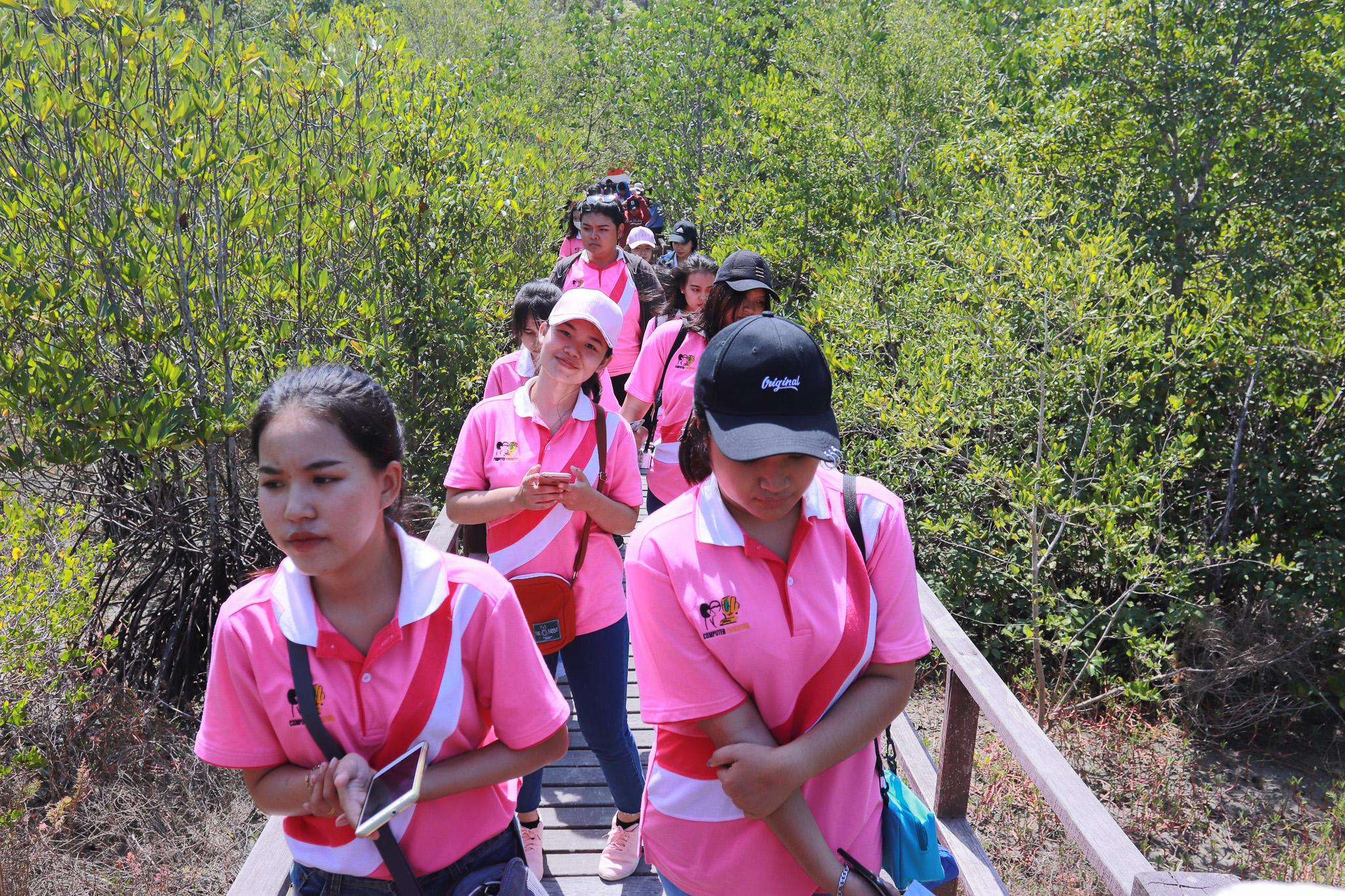 158. โครงการศึกษาดูงานการเรียนการสอนโปรแกรมวิชาคอมพิวเตอร์ วันที่ 7-9 มีนาคม 2562 ณ อุทยานสิ่งแวดล้อมนานาชาติสิรินธร และ
