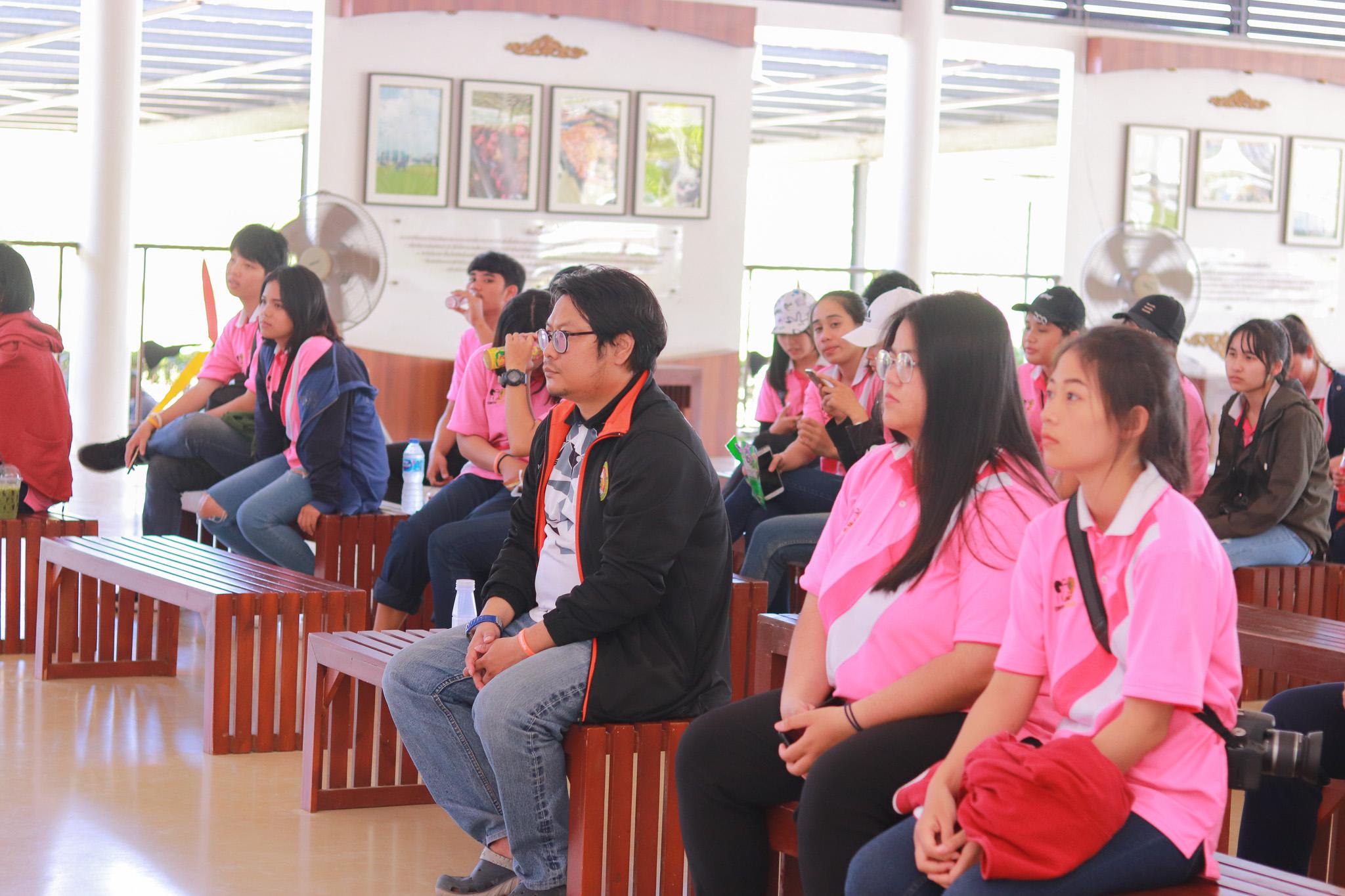 207. โครงการศึกษาดูงานการเรียนการสอนโปรแกรมวิชาคอมพิวเตอร์ วันที่ 7-9 มีนาคม 2562 ณ อุทยานสิ่งแวดล้อมนานาชาติสิรินธร และ