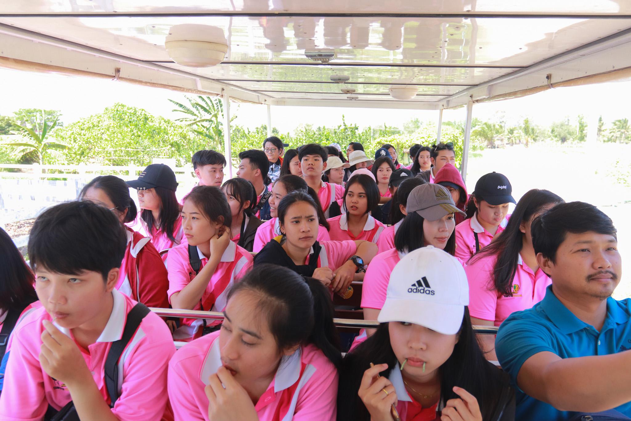 221. โครงการศึกษาดูงานการเรียนการสอนโปรแกรมวิชาคอมพิวเตอร์ วันที่ 7-9 มีนาคม 2562 ณ อุทยานสิ่งแวดล้อมนานาชาติสิรินธร และ