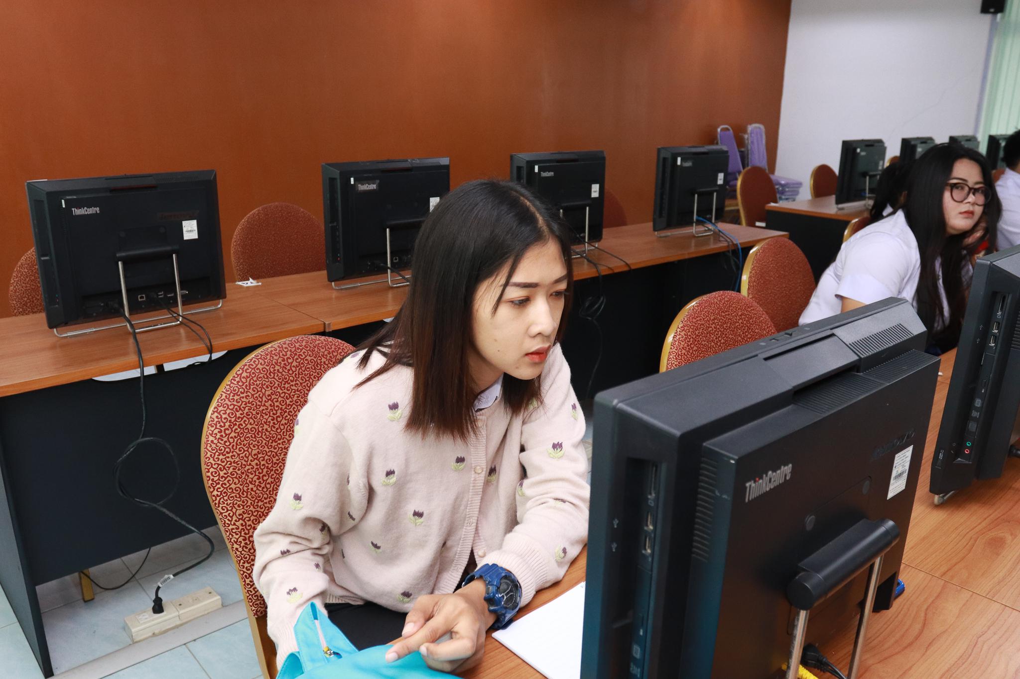 29. การเตรียมความพร้อมวิชาเอกให้นักศึกษาชั้นปีที่ 5 โปรแกรมวิชาคอมพิวเตอร์ วันที่ 28 มีนาคม 2562