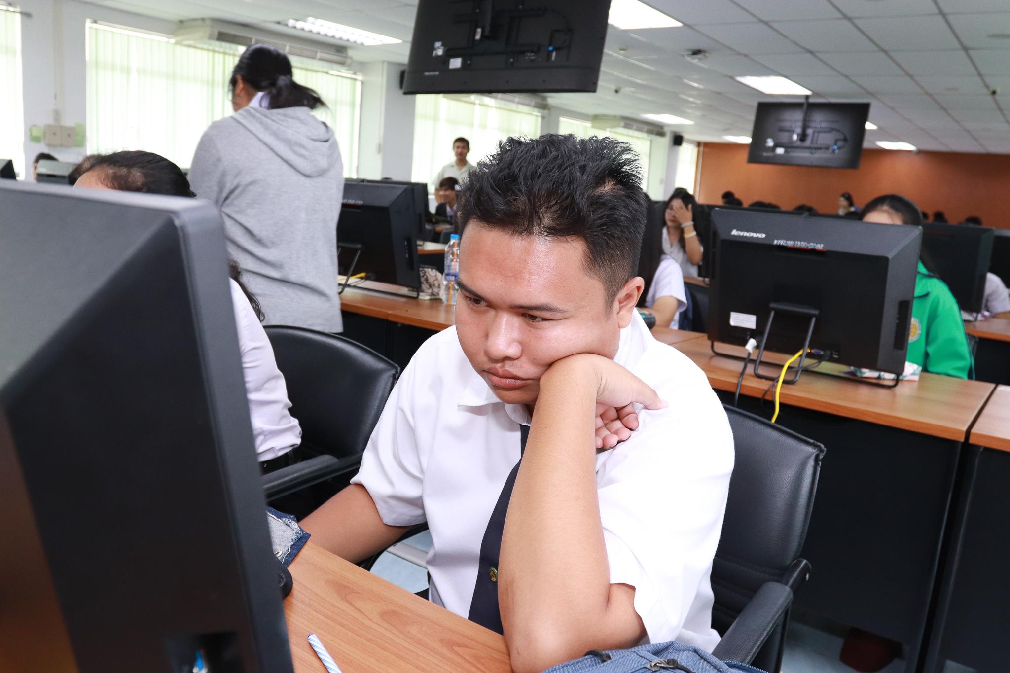 39. การเตรียมความพร้อมวิชาเอกให้นักศึกษาชั้นปีที่ 5 โปรแกรมวิชาคอมพิวเตอร์ วันที่ 28 มีนาคม 2562