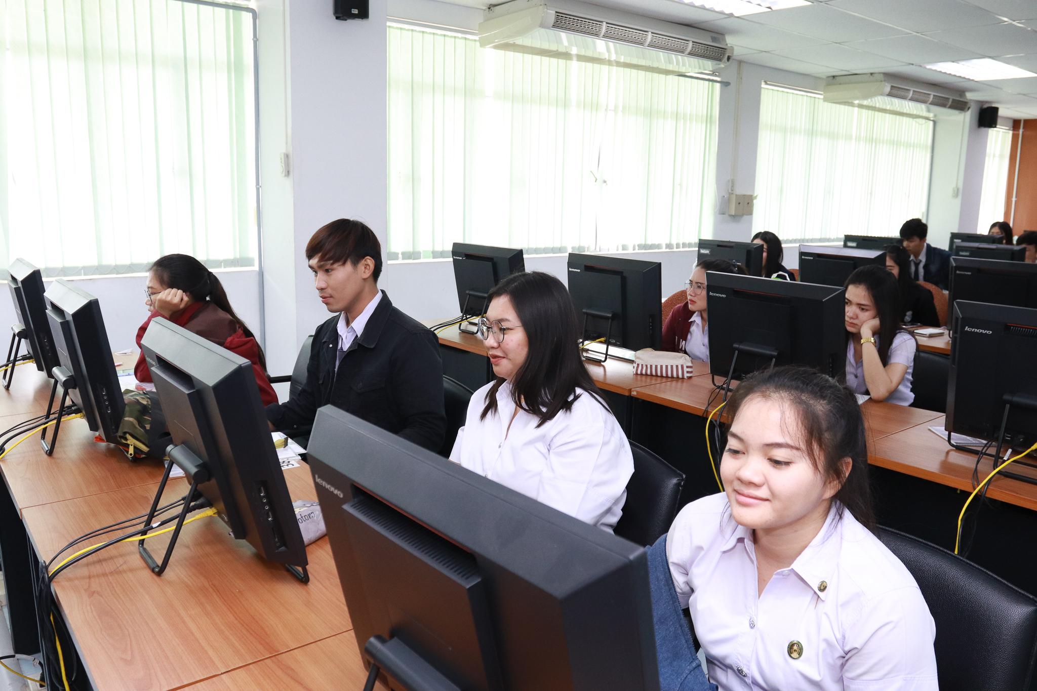 50. การเตรียมความพร้อมวิชาเอกให้นักศึกษาชั้นปีที่ 5 โปรแกรมวิชาคอมพิวเตอร์ วันที่ 28 มีนาคม 2562