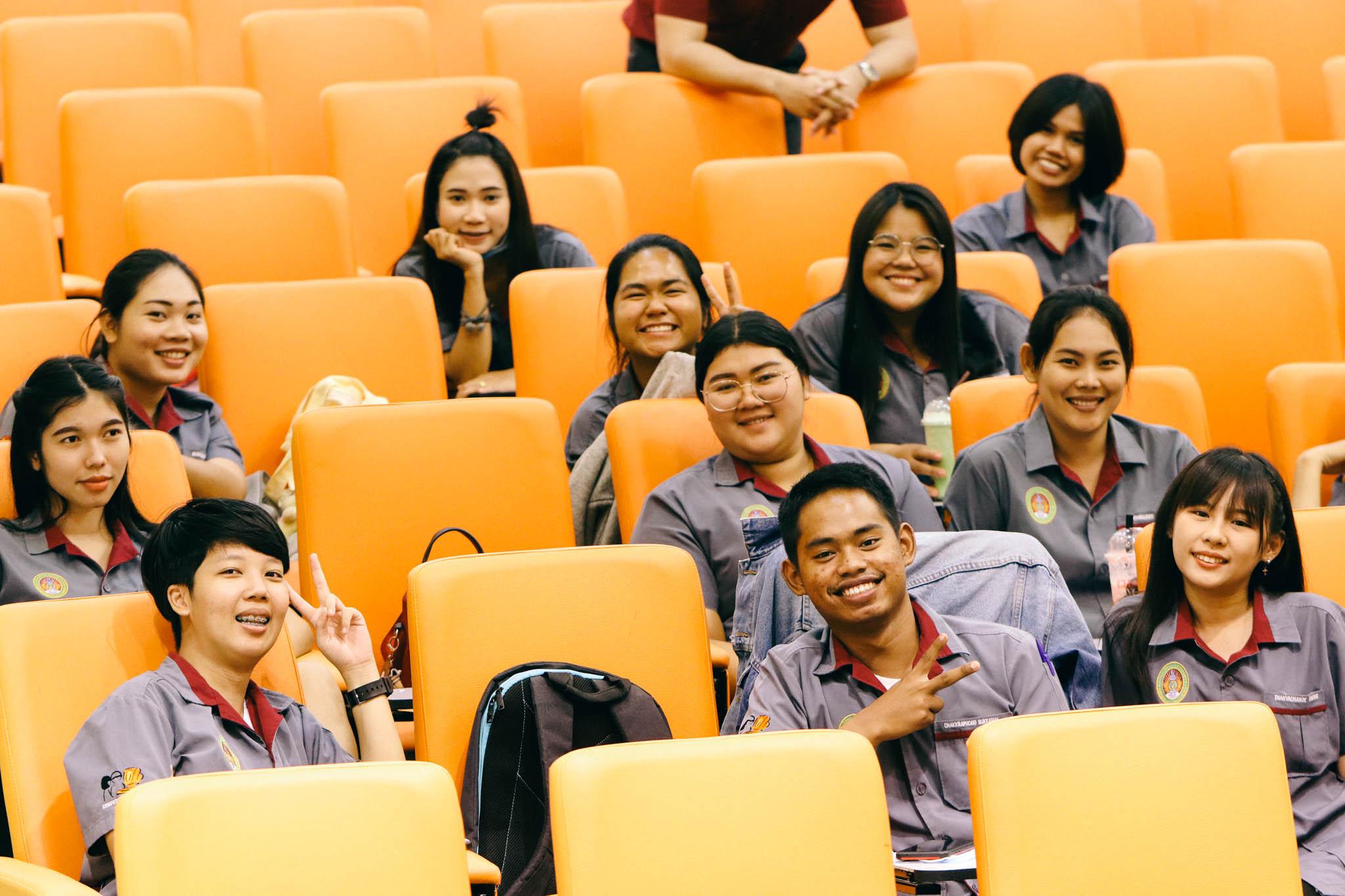 6. อบรมการพัฒนาสื่อมัลติมีเดียเพื่อการเรียนรู้วัฒนธรรมประเพณี | 18 ก.ค. 2563