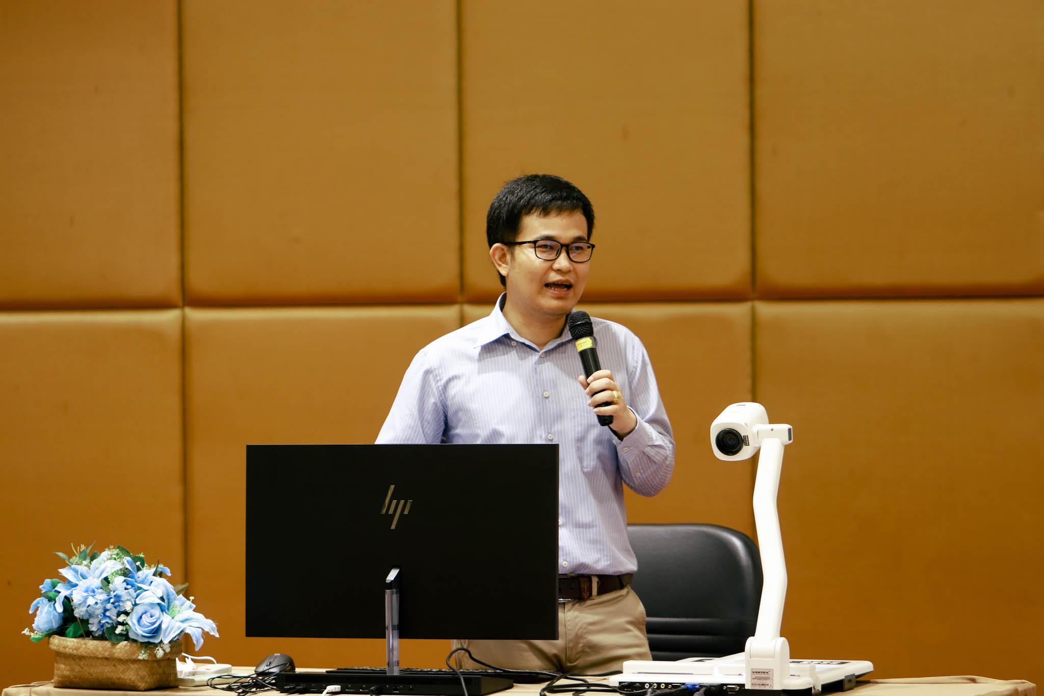 3. อบรมการพัฒนาสื่อมัลติมีเดียเพื่อการเรียนรู้วัฒนธรรมประเพณี | 18 ก.ค. 2563