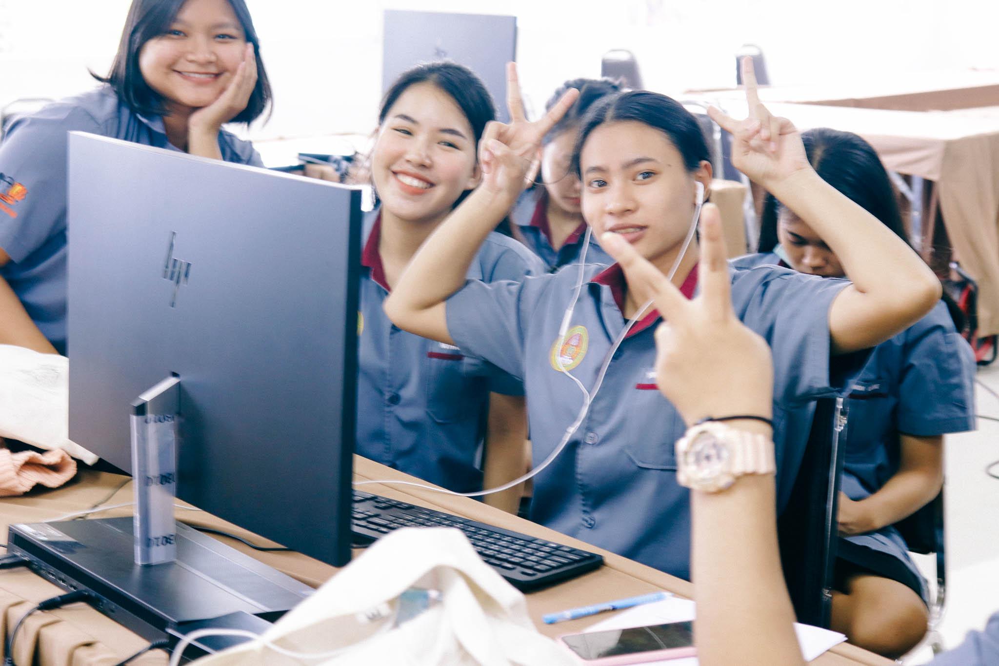 23. อบรมการพัฒนาสื่อมัลติมีเดียเพื่อการเรียนรู้วัฒนธรรมประเพณี | 18 ก.ค. 2563