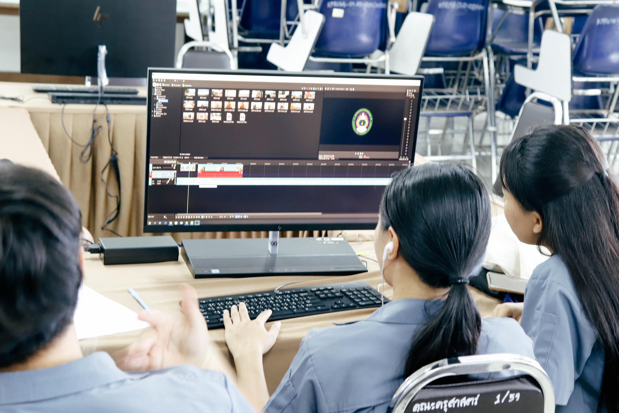 28. อบรมการพัฒนาสื่อมัลติมีเดียเพื่อการเรียนรู้วัฒนธรรมประเพณี | 18 ก.ค. 2563