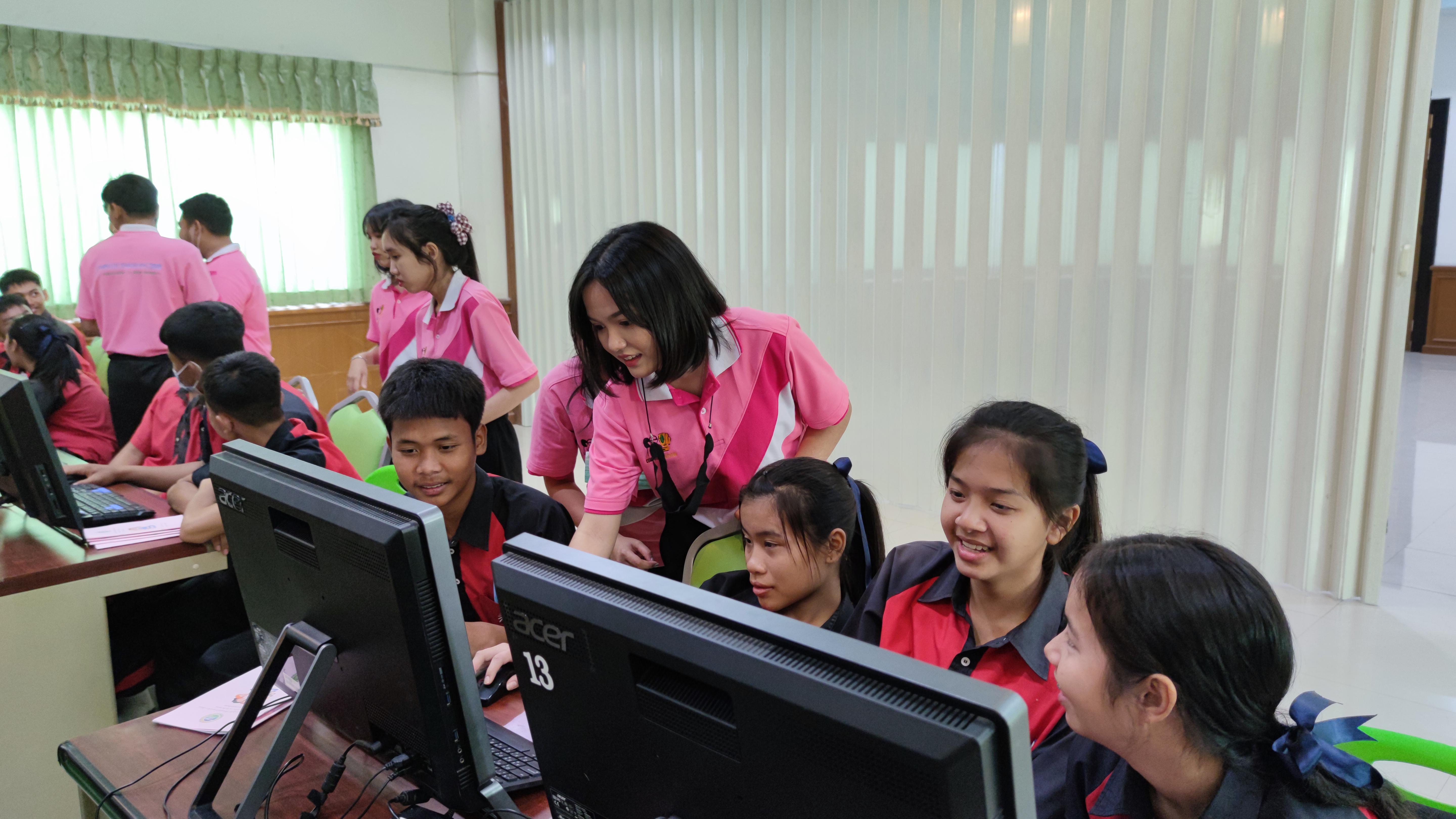 36. โครงการอบรมเชิงปฏิบัติการทักษะคอมพิวเตอร์เพื่อการศึกษา กิจกรรมค่ายเยาวชนคนไอที นักยูทูบเบอร์น้อย | 2-3 มีนาคม 2564