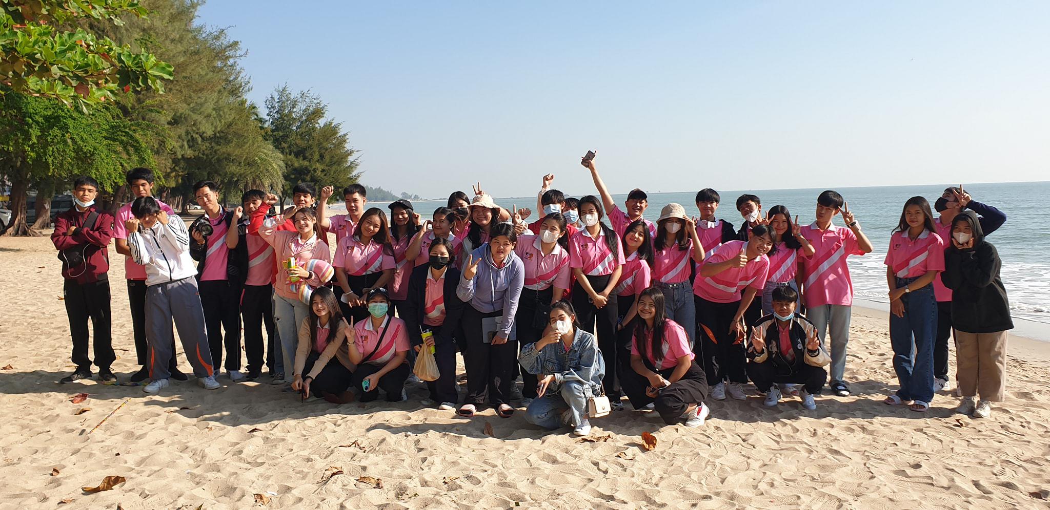 5. โครงการศึกษาดูงานโปรแกรมวิชาคอมพิวเตอร์  ระหว่างวันที่ 19-21 ธันวาคม พ.ศ.2565 ณ องค์การพิพิธภัณฑ์วิทยาศาสตร์แห่งชาติ จังหวัดปทุมธานี และโครงการชั่งหัวมันตามพระราชดำริ จังหวัดเพชรบุรี โดยมีนักศึกษาโปรแกรมวิชาคอมพิวเตอร์ชั้นปีที่ 2และ3 เข้าร่วมกิจกรรม