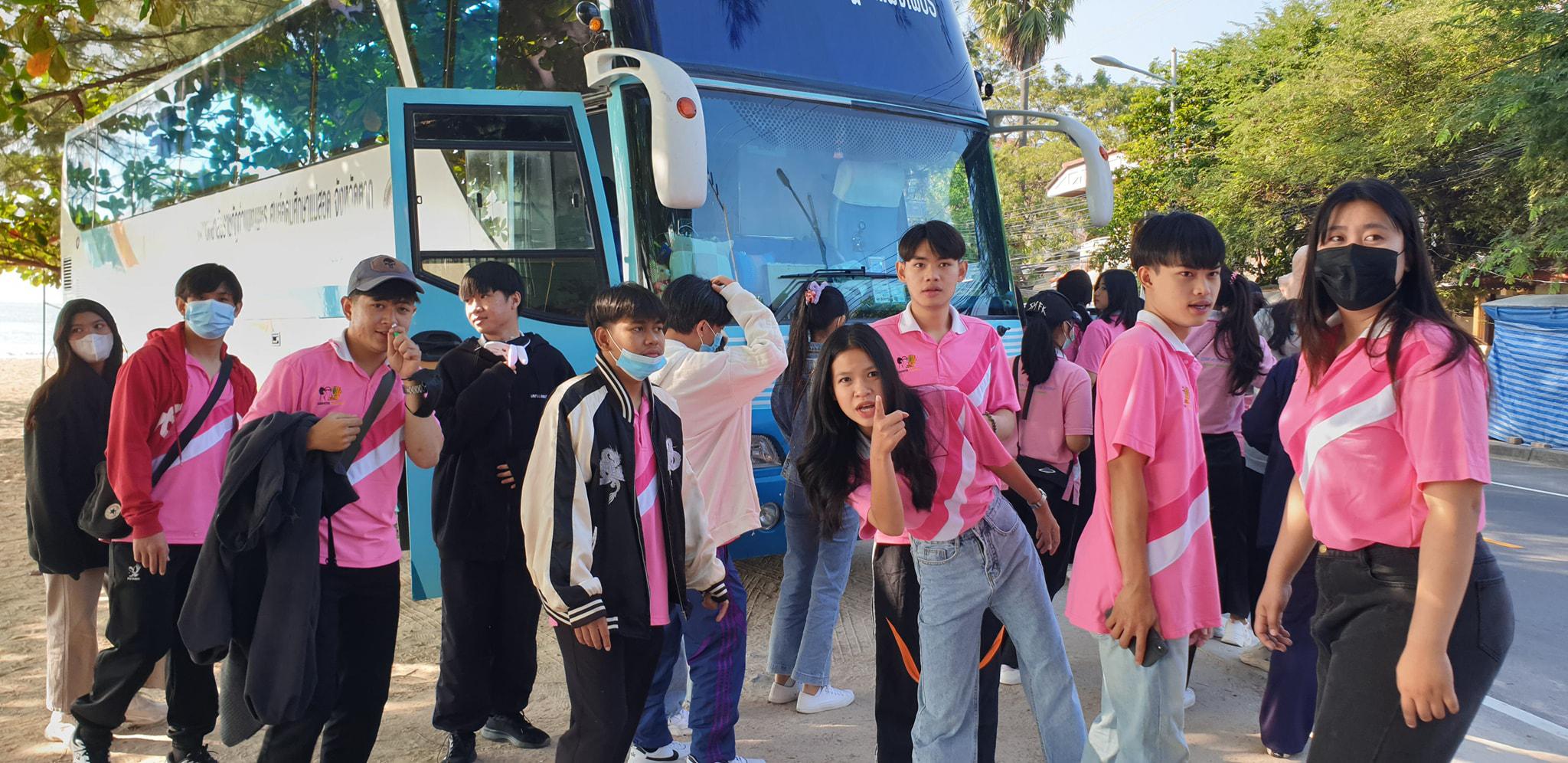 7. โครงการศึกษาดูงานโปรแกรมวิชาคอมพิวเตอร์  ระหว่างวันที่ 19-21 ธันวาคม พ.ศ.2565 ณ องค์การพิพิธภัณฑ์วิทยาศาสตร์แห่งชาติ จังหวัดปทุมธานี และโครงการชั่งหัวมันตามพระราชดำริ จังหวัดเพชรบุรี โดยมีนักศึกษาโปรแกรมวิชาคอมพิวเตอร์ชั้นปีที่ 2และ3 เข้าร่วมกิจกรรม