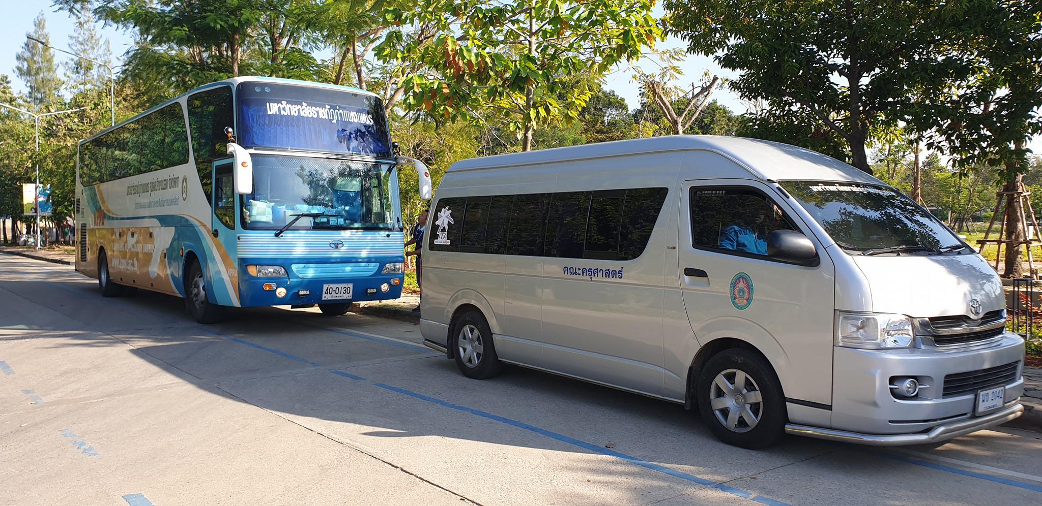 2. โครงการศึกษาดูงานโปรแกรมวิชาคอมพิวเตอร์  ระหว่างวันที่ 19-21 ธันวาคม พ.ศ.2565 ณ องค์การพิพิธภัณฑ์วิทยาศาสตร์แห่งชาติ จังหวัดปทุมธานี และโครงการชั่งหัวมันตามพระราชดำริ จังหวัดเพชรบุรี โดยมีนักศึกษาโปรแกรมวิชาคอมพิวเตอร์ชั้นปีที่ 2และ3 เข้าร่วมกิจกรรม