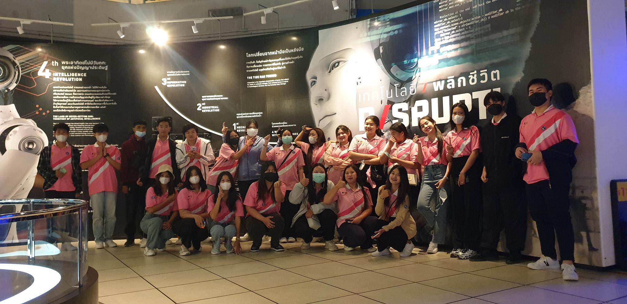 4. โครงการศึกษาดูงานโปรแกรมวิชาคอมพิวเตอร์  ระหว่างวันที่ 19-21 ธันวาคม พ.ศ.2565 ณ องค์การพิพิธภัณฑ์วิทยาศาสตร์แห่งชาติ จังหวัดปทุมธานี และโครงการชั่งหัวมันตามพระราชดำริ จังหวัดเพชรบุรี โดยมีนักศึกษาโปรแกรมวิชาคอมพิวเตอร์ชั้นปีที่ 2และ3 เข้าร่วมกิจกรรม