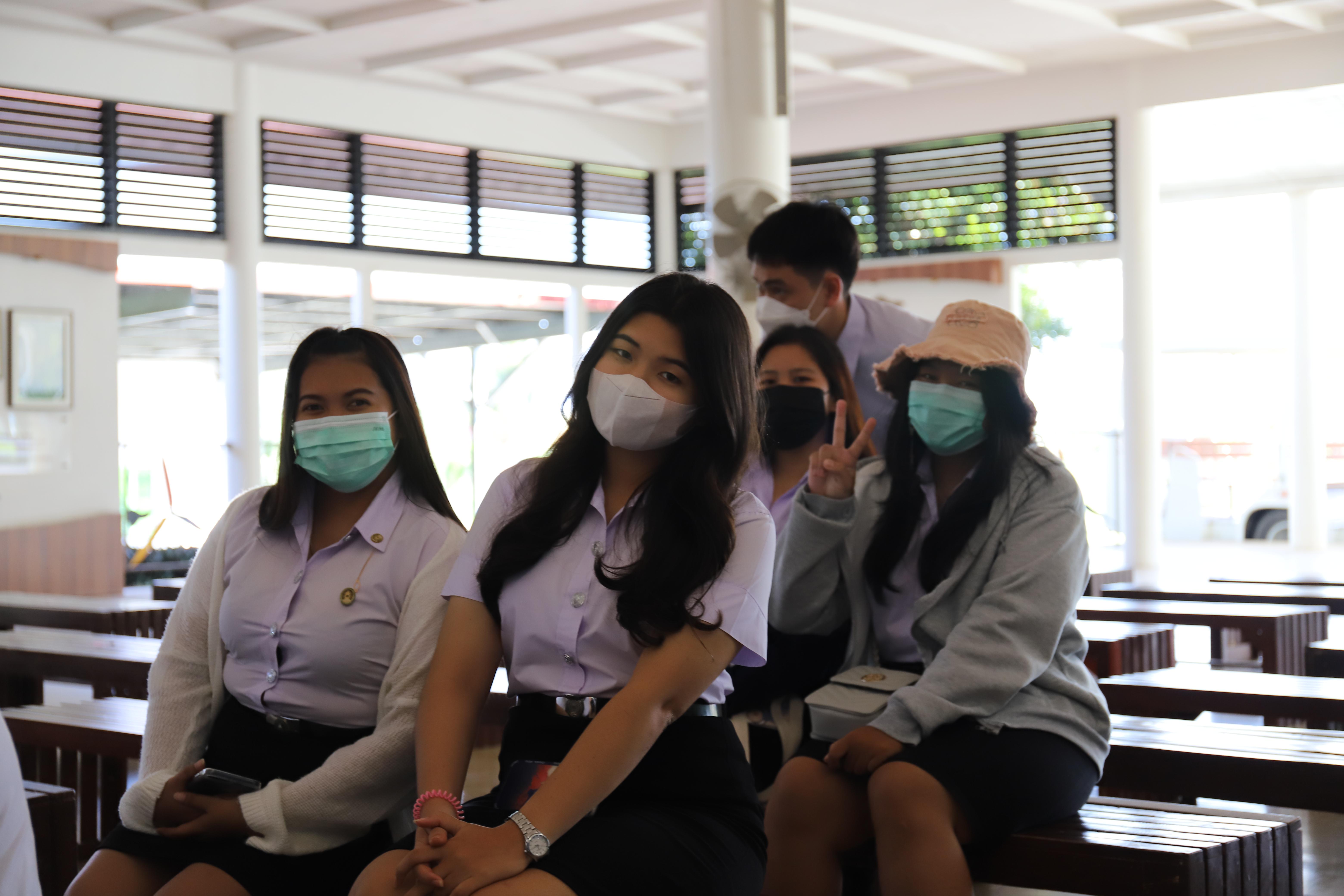 23. โครงการศึกษาดูงานโปรแกรมวิชาคอมพิวเตอร์  ระหว่างวันที่ 19-21 ธันวาคม พ.ศ.2565 ณ องค์การพิพิธภัณฑ์วิทยาศาสตร์แห่งชาติ จังหวัดปทุมธานี และโครงการชั่งหัวมันตามพระราชดำริ จังหวัดเพชรบุรี โดยมีนักศึกษาโปรแกรมวิชาคอมพิวเตอร์ชั้นปีที่ 2และ3 เข้าร่วมกิจกรรม