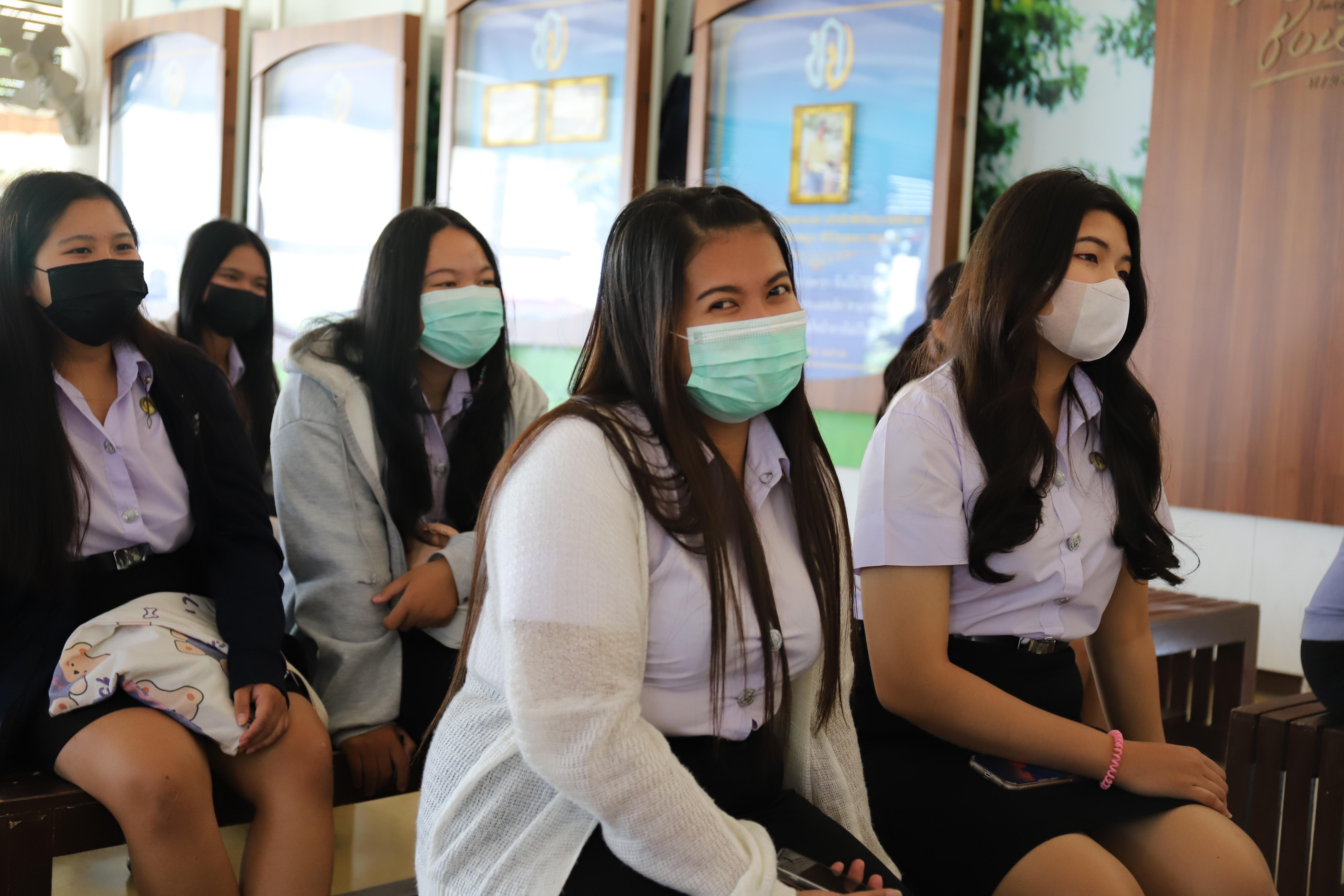 31. โครงการศึกษาดูงานโปรแกรมวิชาคอมพิวเตอร์  ระหว่างวันที่ 19-21 ธันวาคม พ.ศ.2565 ณ องค์การพิพิธภัณฑ์วิทยาศาสตร์แห่งชาติ จังหวัดปทุมธานี และโครงการชั่งหัวมันตามพระราชดำริ จังหวัดเพชรบุรี โดยมีนักศึกษาโปรแกรมวิชาคอมพิวเตอร์ชั้นปีที่ 2และ3 เข้าร่วมกิจกรรม