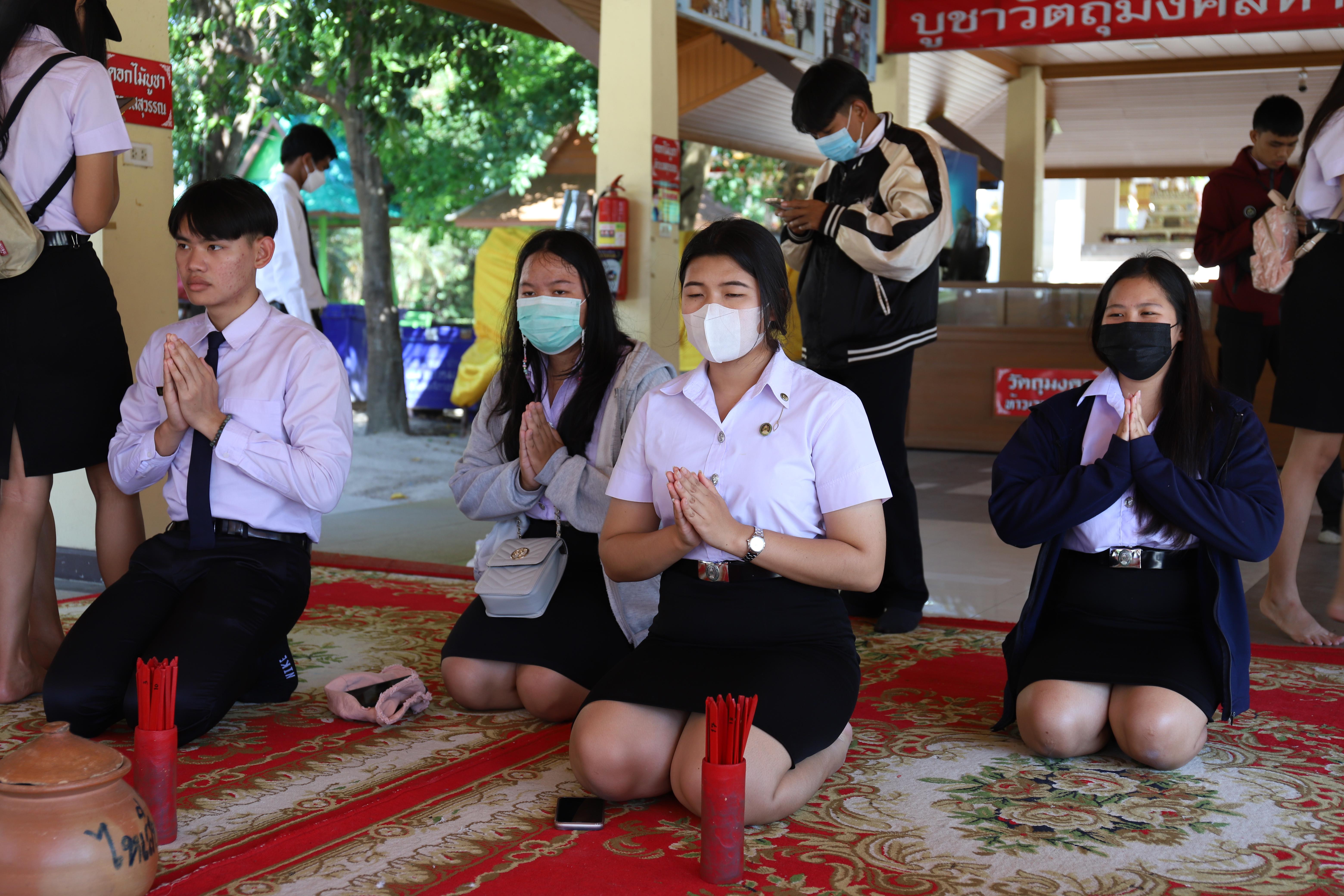 84. โครงการศึกษาดูงานโปรแกรมวิชาคอมพิวเตอร์  ระหว่างวันที่ 19-21 ธันวาคม พ.ศ.2565 ณ องค์การพิพิธภัณฑ์วิทยาศาสตร์แห่งชาติ จังหวัดปทุมธานี และโครงการชั่งหัวมันตามพระราชดำริ จังหวัดเพชรบุรี โดยมีนักศึกษาโปรแกรมวิชาคอมพิวเตอร์ชั้นปีที่ 2และ3 เข้าร่วมกิจกรรม