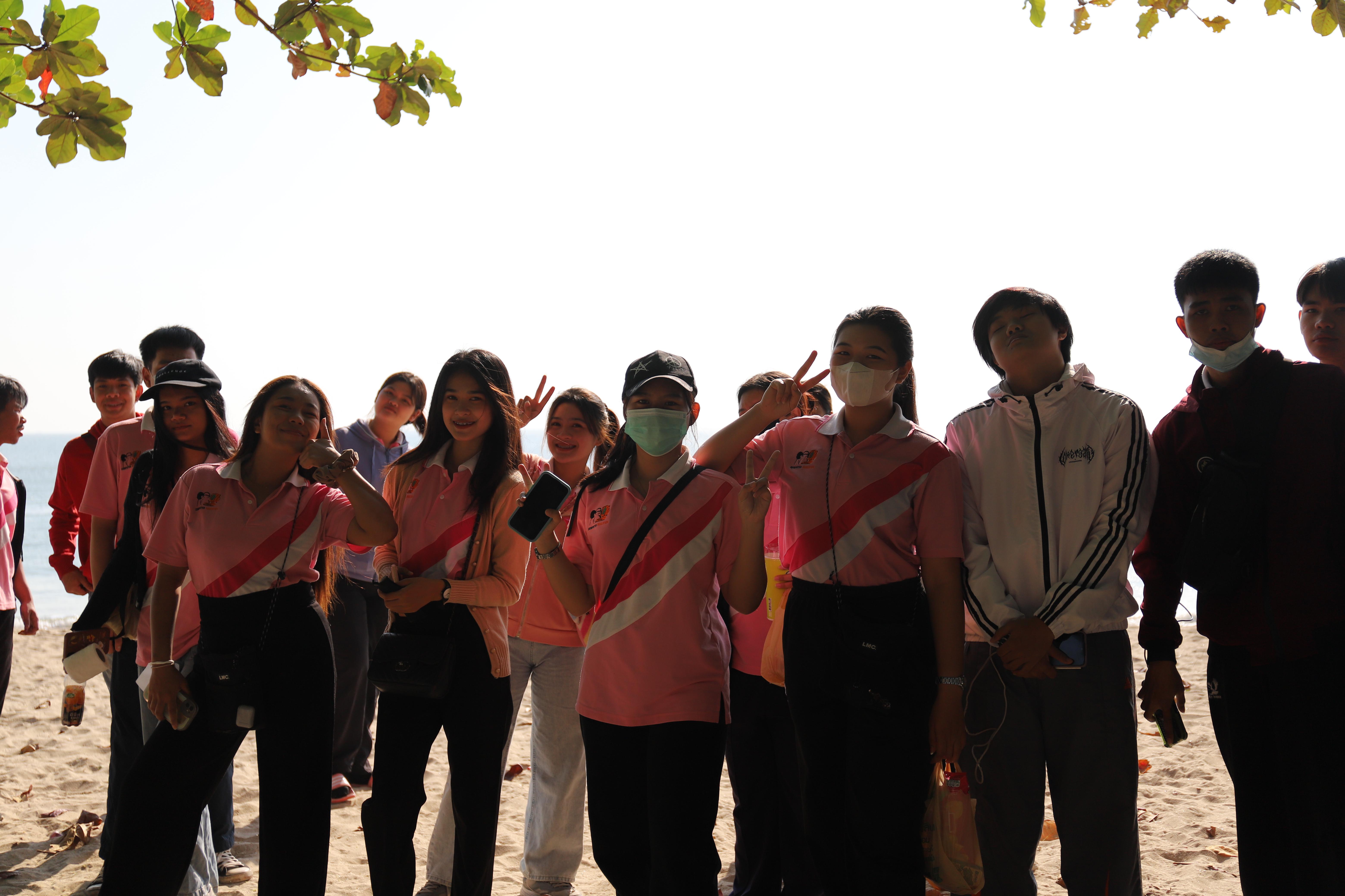 95. โครงการศึกษาดูงานโปรแกรมวิชาคอมพิวเตอร์  ระหว่างวันที่ 19-21 ธันวาคม พ.ศ.2565 ณ องค์การพิพิธภัณฑ์วิทยาศาสตร์แห่งชาติ จังหวัดปทุมธานี และโครงการชั่งหัวมันตามพระราชดำริ จังหวัดเพชรบุรี โดยมีนักศึกษาโปรแกรมวิชาคอมพิวเตอร์ชั้นปีที่ 2และ3 เข้าร่วมกิจกรรม