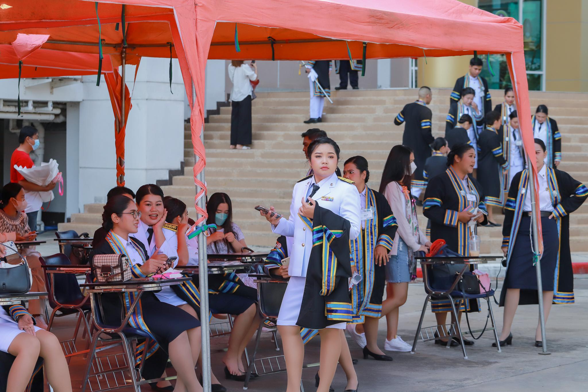 23. ภาพบรรยากาศการฝึกซ้อมรับพระราชทานปริญญาบัตรโปรแกรมวิชาคอมพิวเตอร์ ปีการศึกษา2560-2562 ระหว่างวันที่ 23-25 ธันวาคม 2565 ณ มหาวิทยาลัยราชภัฏกำแพงเพชร