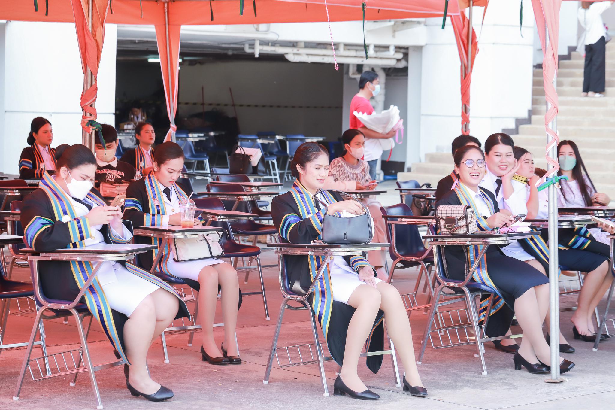 25. ภาพบรรยากาศการฝึกซ้อมรับพระราชทานปริญญาบัตรโปรแกรมวิชาคอมพิวเตอร์ ปีการศึกษา2560-2562 ระหว่างวันที่ 23-25 ธันวาคม 2565 ณ มหาวิทยาลัยราชภัฏกำแพงเพชร
