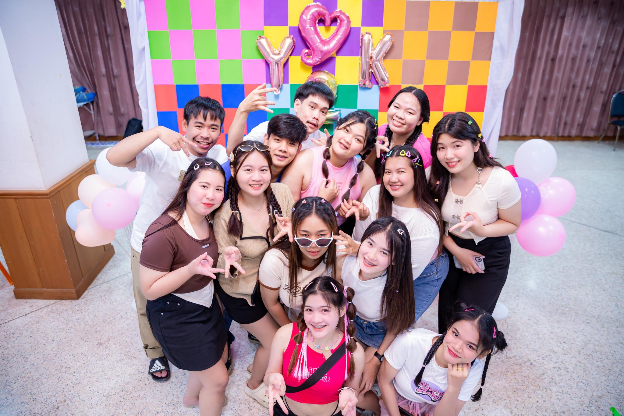 42. กิจกรรม อำลารุ่นพี่คอมพิวเตอร์ ปี4 และ ปี5