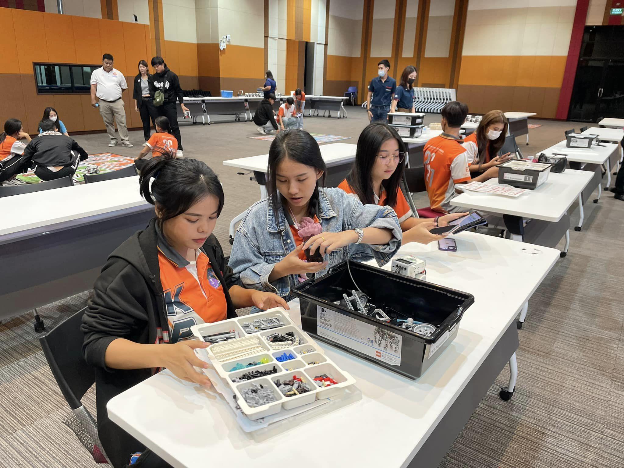 1. จัดกิจกรรมโครงการศึกษาดูงานนอกสถานศึกษา ระหว่างวันที่ 22-23 มิถุนายน 2566 ณ พิพิธภัณฑ์ เทคโนโลยีสารสนเทศ องค์การพิพิธภัณฑ์วิทยาศาสตร์แห่งชาติ